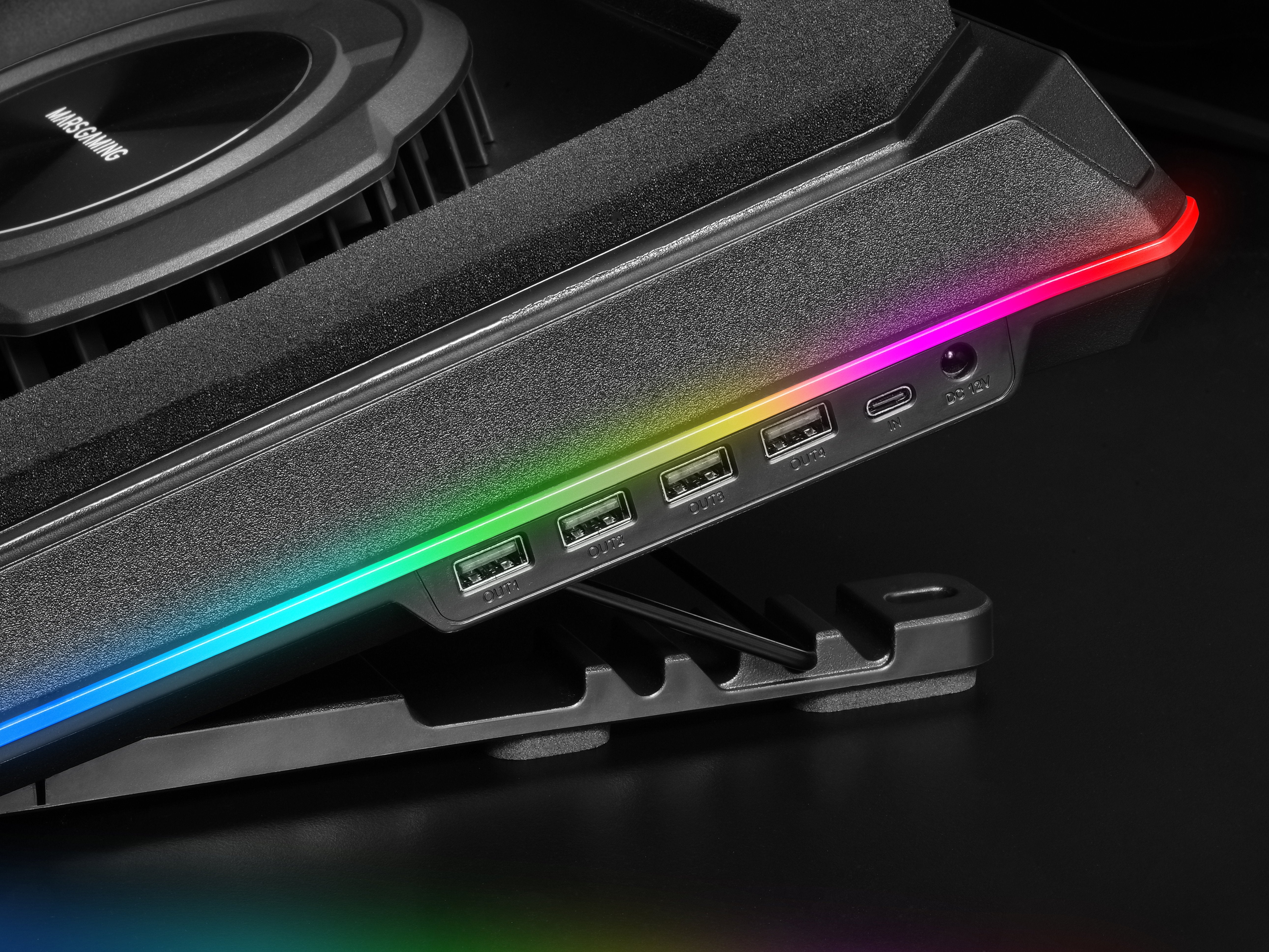 Soporte Refrigerante Mars Gaming Mnbc-Ultra Para Portátiles Hasta 18' Iluminación Led