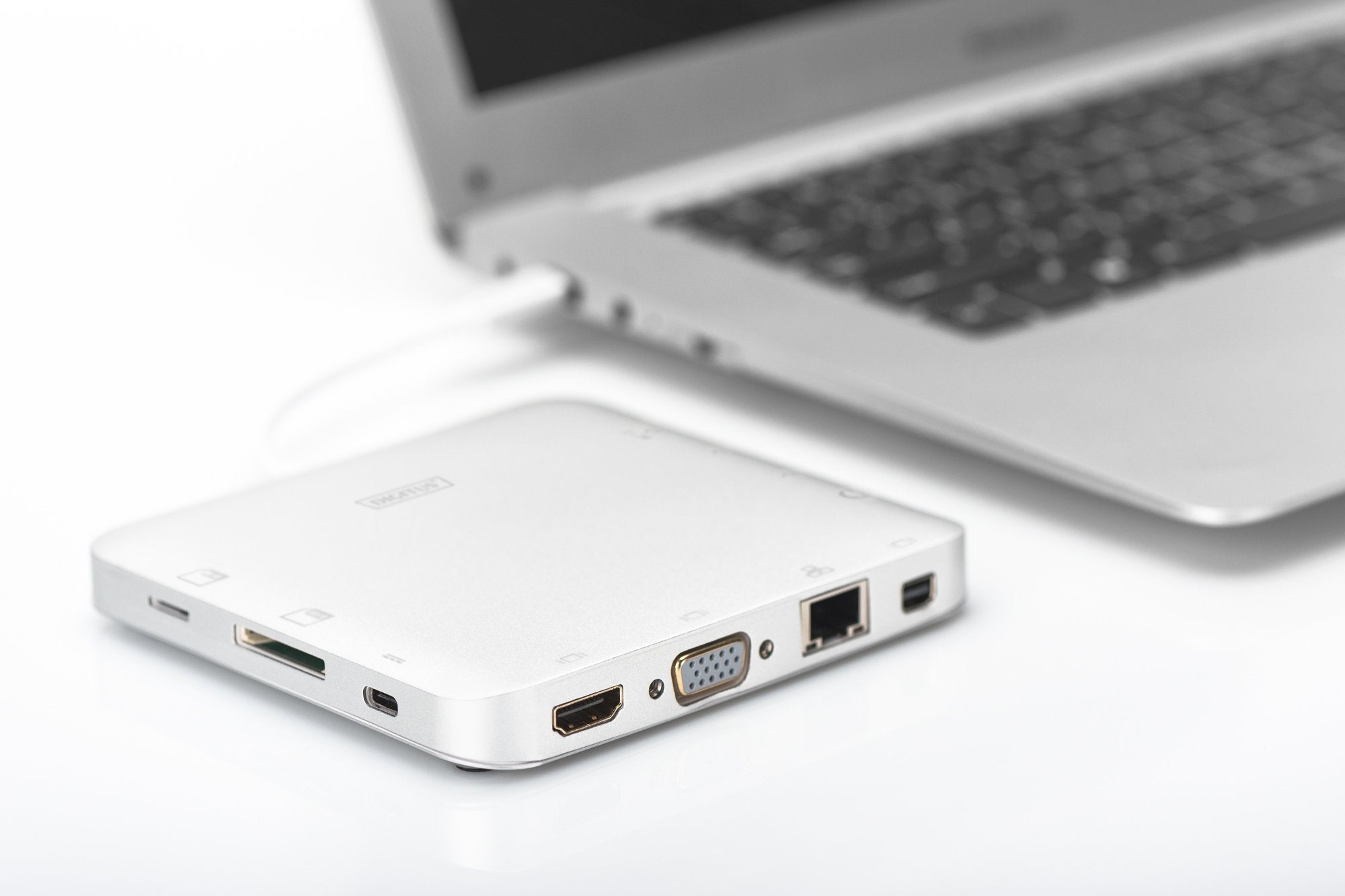 Digitus Estación Dock Usb-C A Hdmi/Mini Displayport/Vga/Usb 3.0/Jack/Rj-45/Micro Sd/Sdhc/Sdxc/Mmc