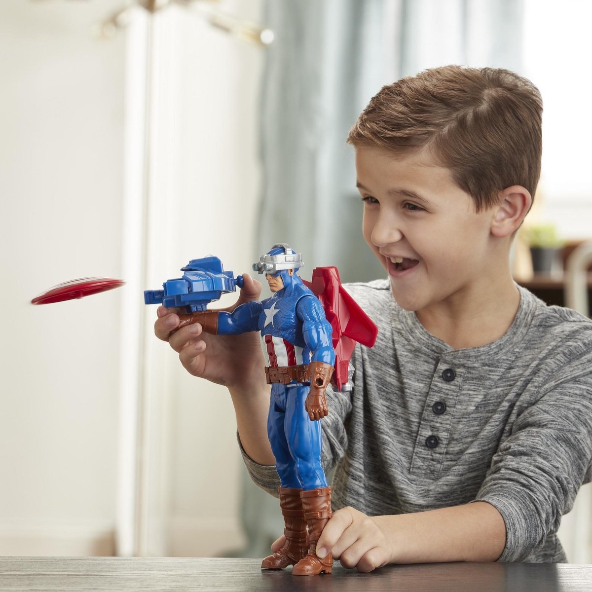 Figura Titan Capitan America Vengadores Avengers Marvel