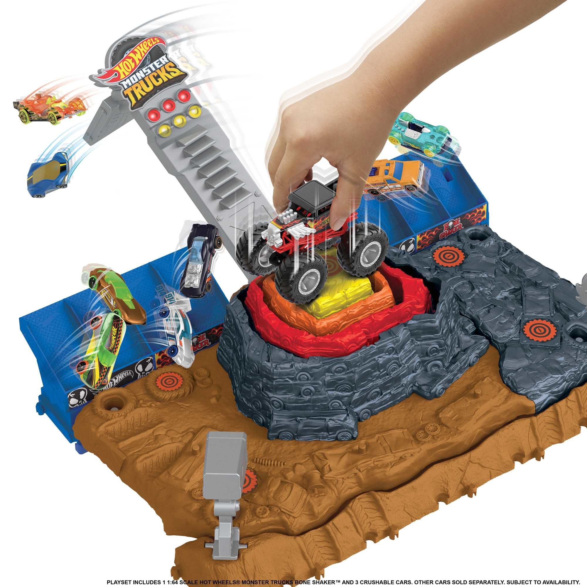 Hot Wheels Monster Trucks Arena World Evento Principal: Bone Shaker'S Ultimate Crush Yard Hnb96