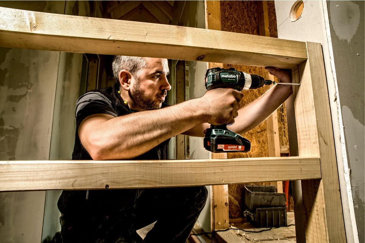 Taladro Metabo Bs 18 Lt Bl Taladro Acondicionador Inalámbrico + Metaloc