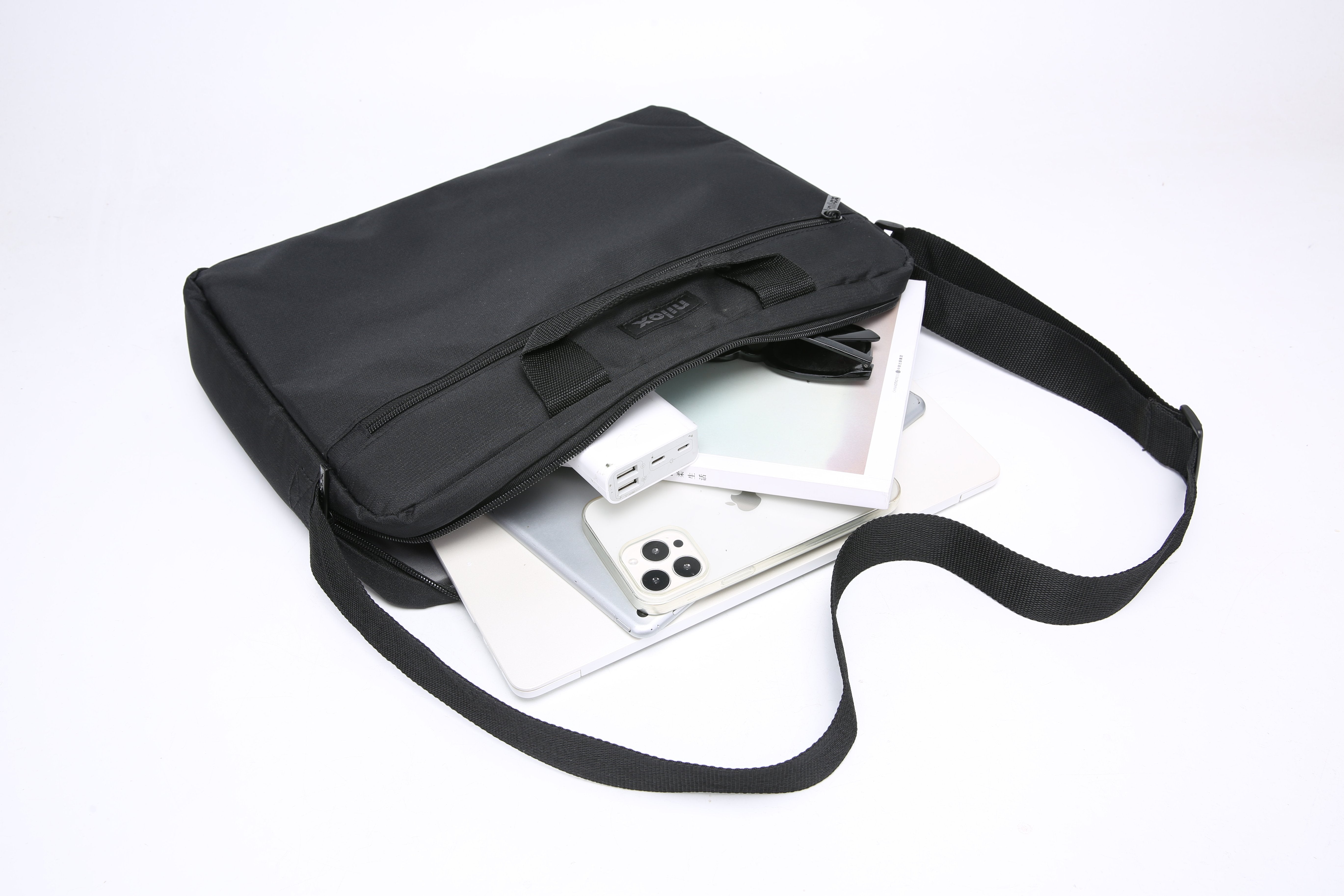 EAN 8435099531289 - Nilox NXB002 mochila Mochila informal Negro Poliéster imagen 15