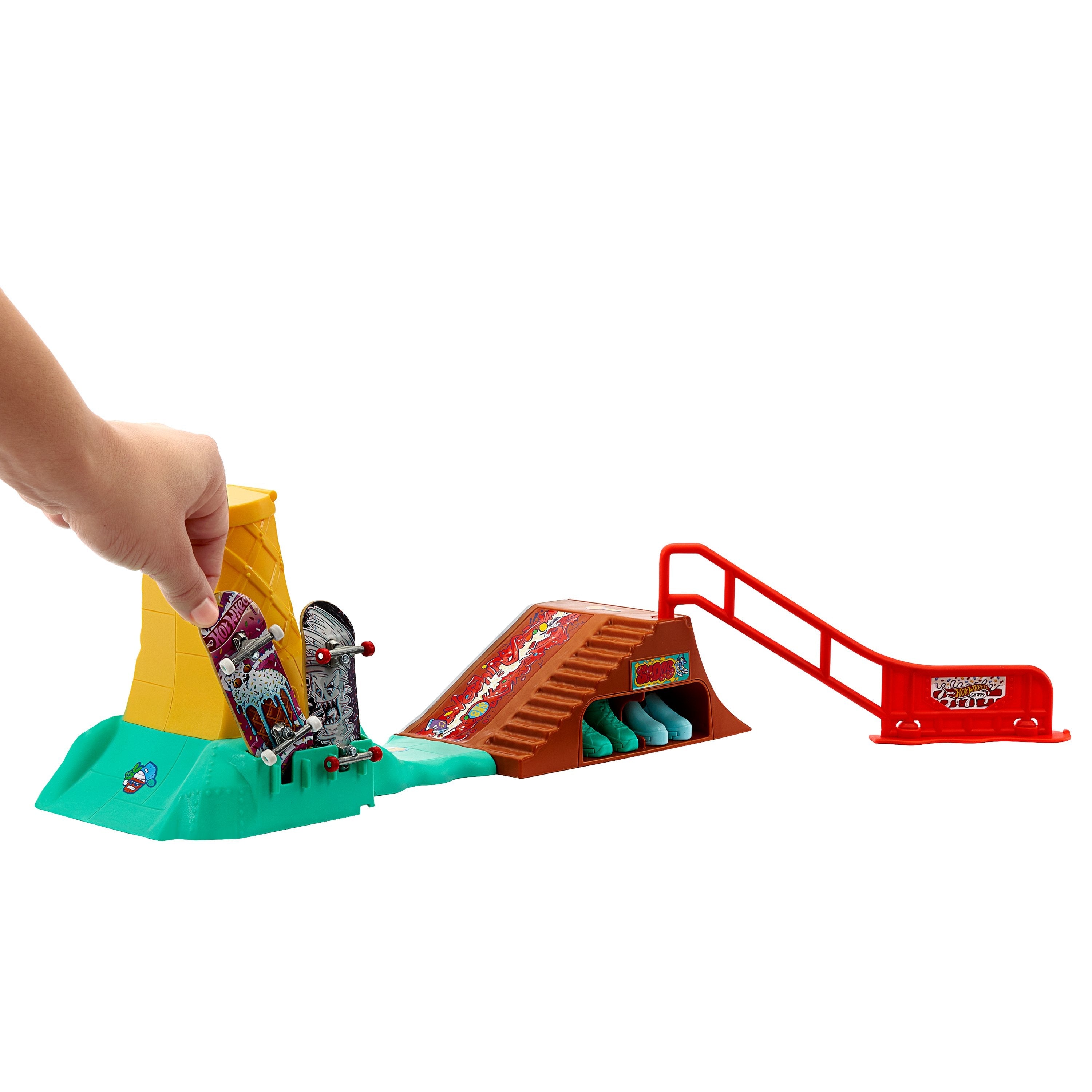 EAN 0194735232444 - Hot Wheels HXK91 juego y juguete de habilidad/activo Monopatín de dedos imagen 5