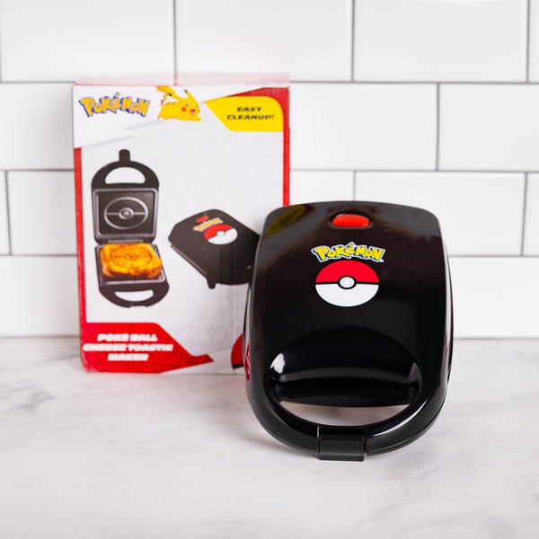 Uncanny - Pokemon Sandwich Maker Pokeball