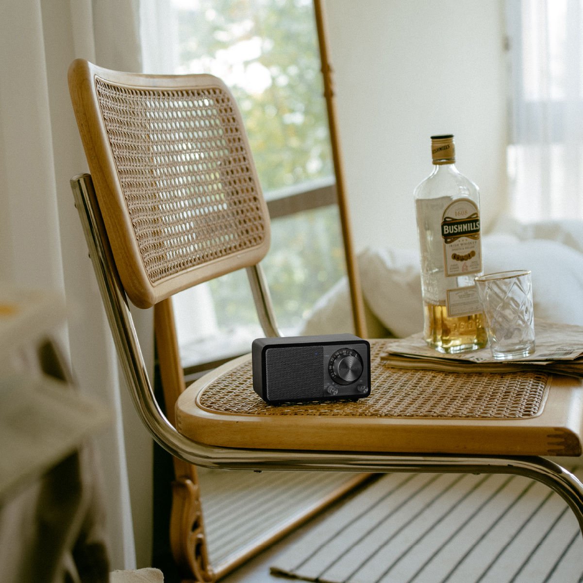 Sangean Wr-7 Plus Roble De Luz De Luna Radio Con Mueble De Madera Fm Bluetooth Aux