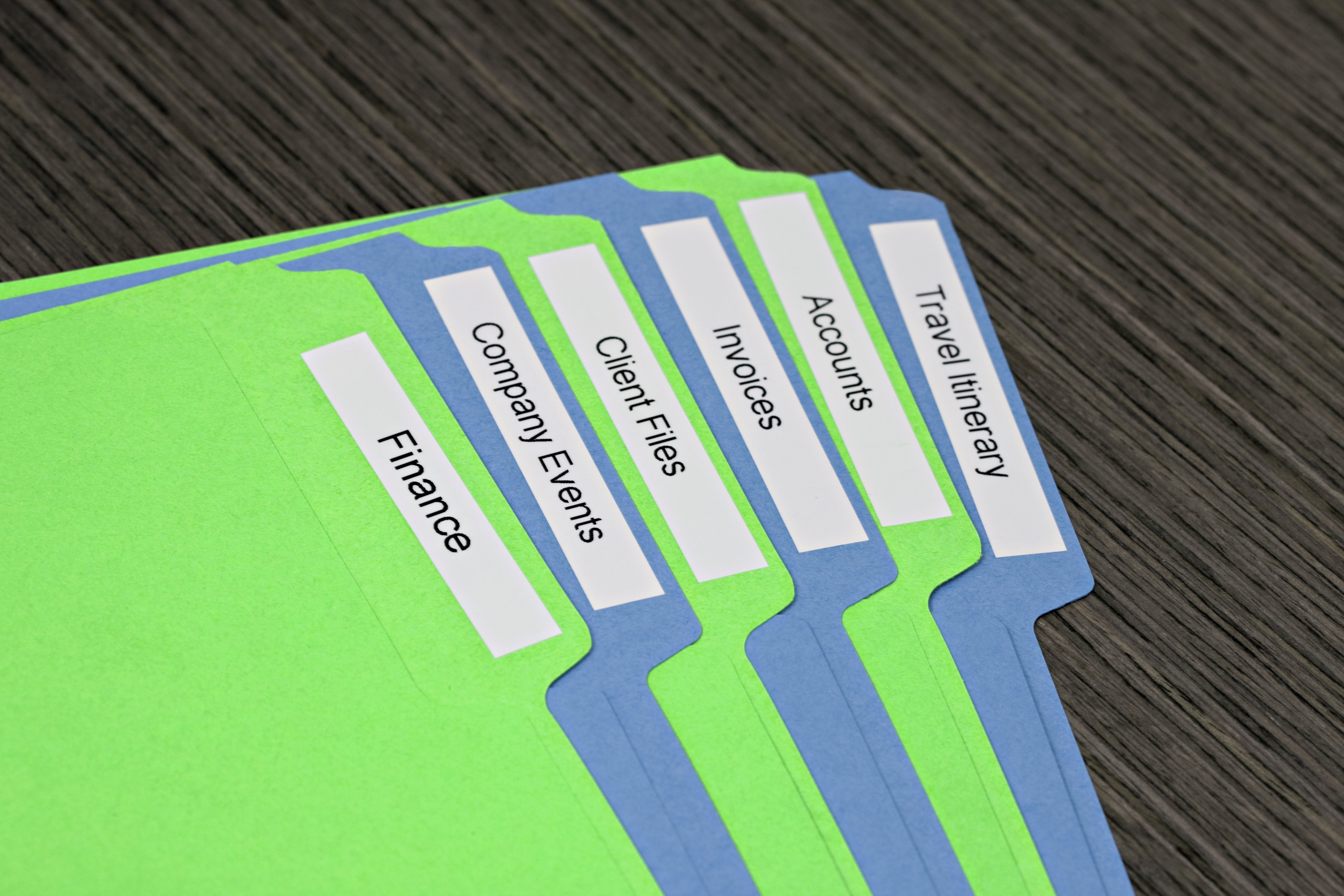 EAN 3501170879528 - DYMO LabelManager 360D™ QWZ impresora de etiquetas Transferencia térmica 180 x 180 DPI 12 mm/s Alámbrico  imagen 9