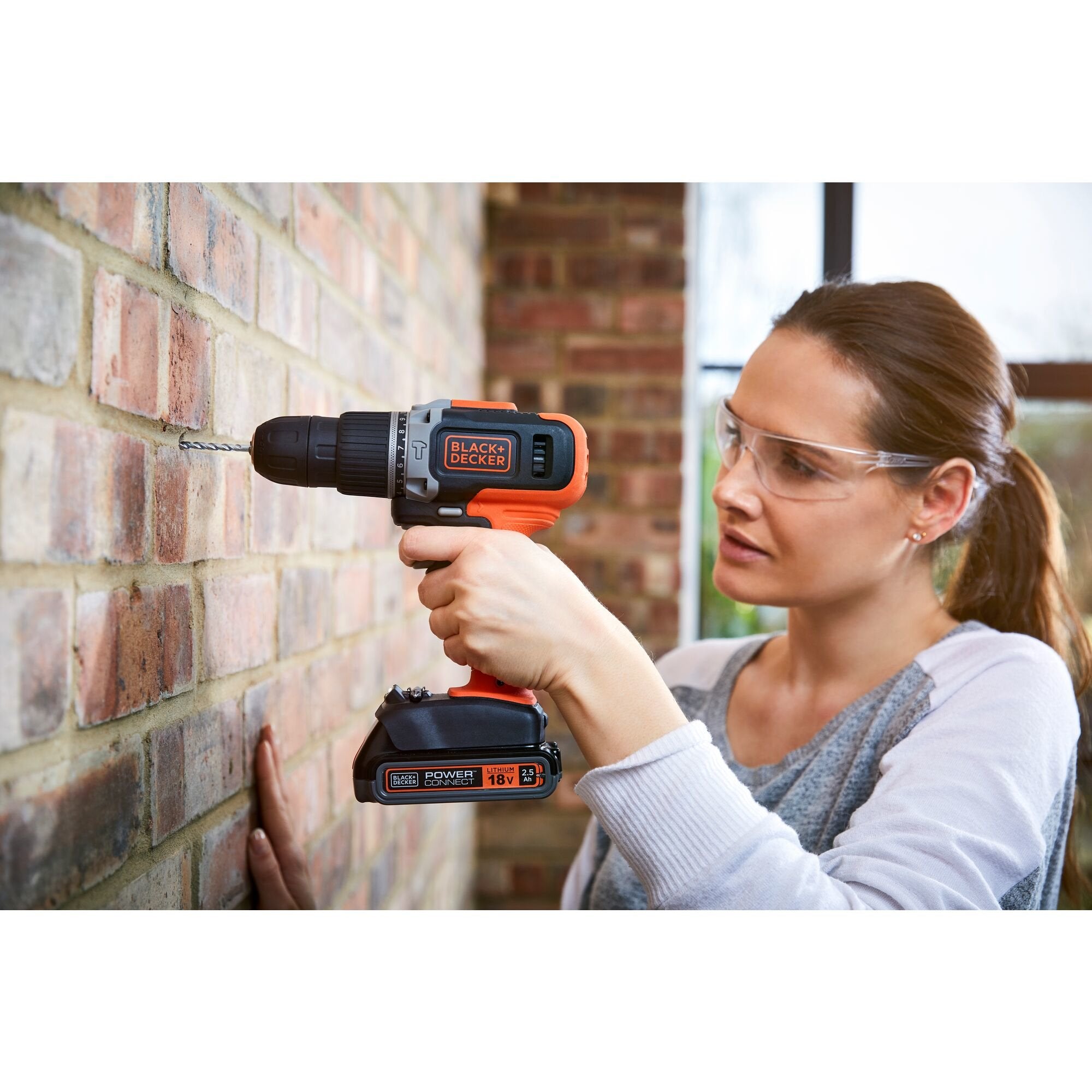 EAN 5035048695227 - Black & Decker BCD003C1-QW taladro imagen 9