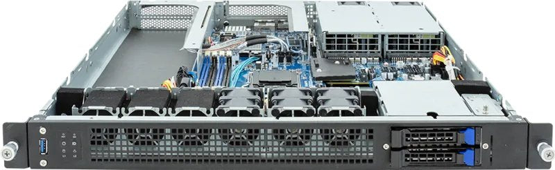 EAN 4719331861025 - GIGABYTE E133-C10-AAG1 AMD B650E Zócalo AM5 Bastidor (1U) Negro, Acero imagen 2