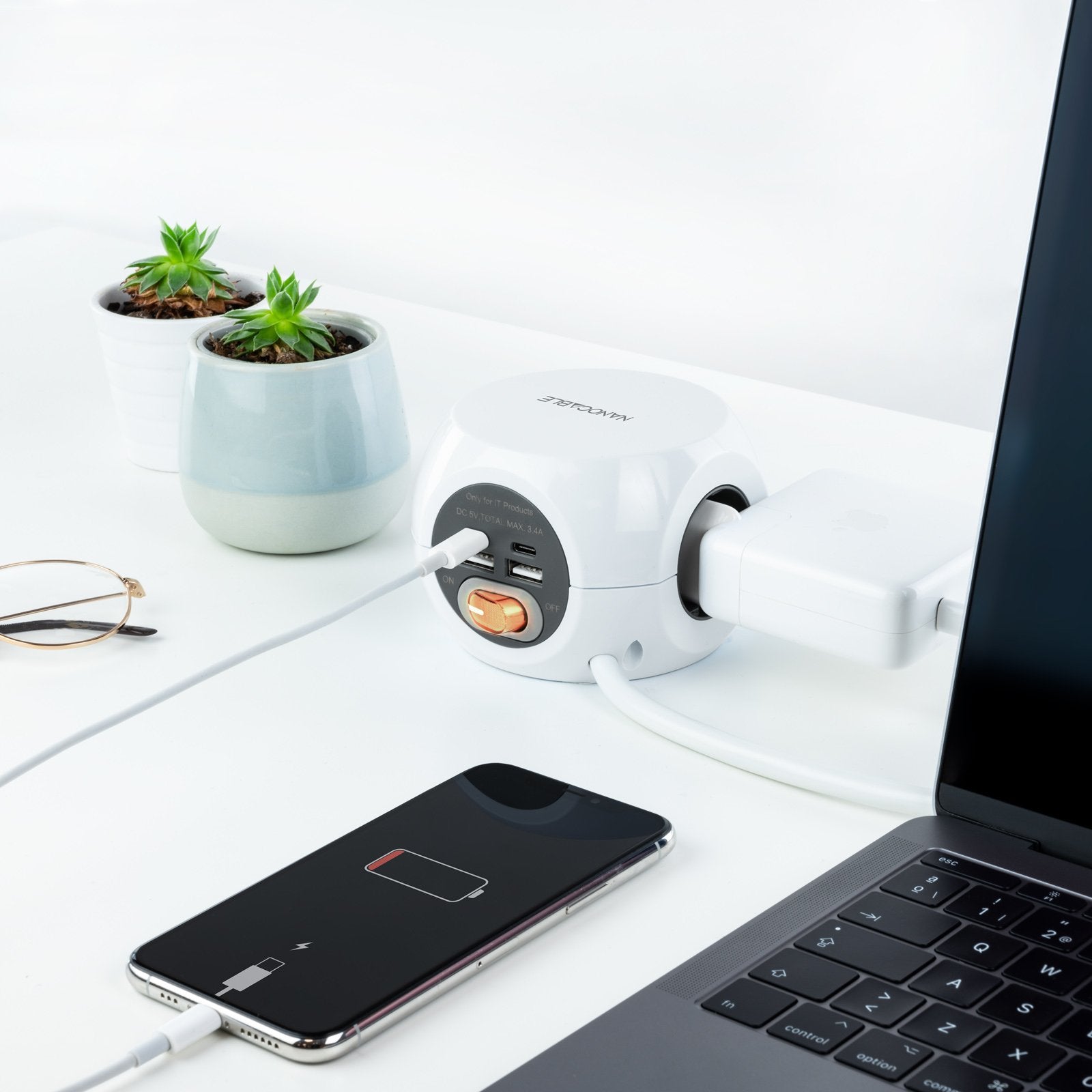Nanocable Base De 3 Enchufes Tipo F + 2x Usb-A Y 2x Usb-C Con Interruptor - Cable De 1.40m