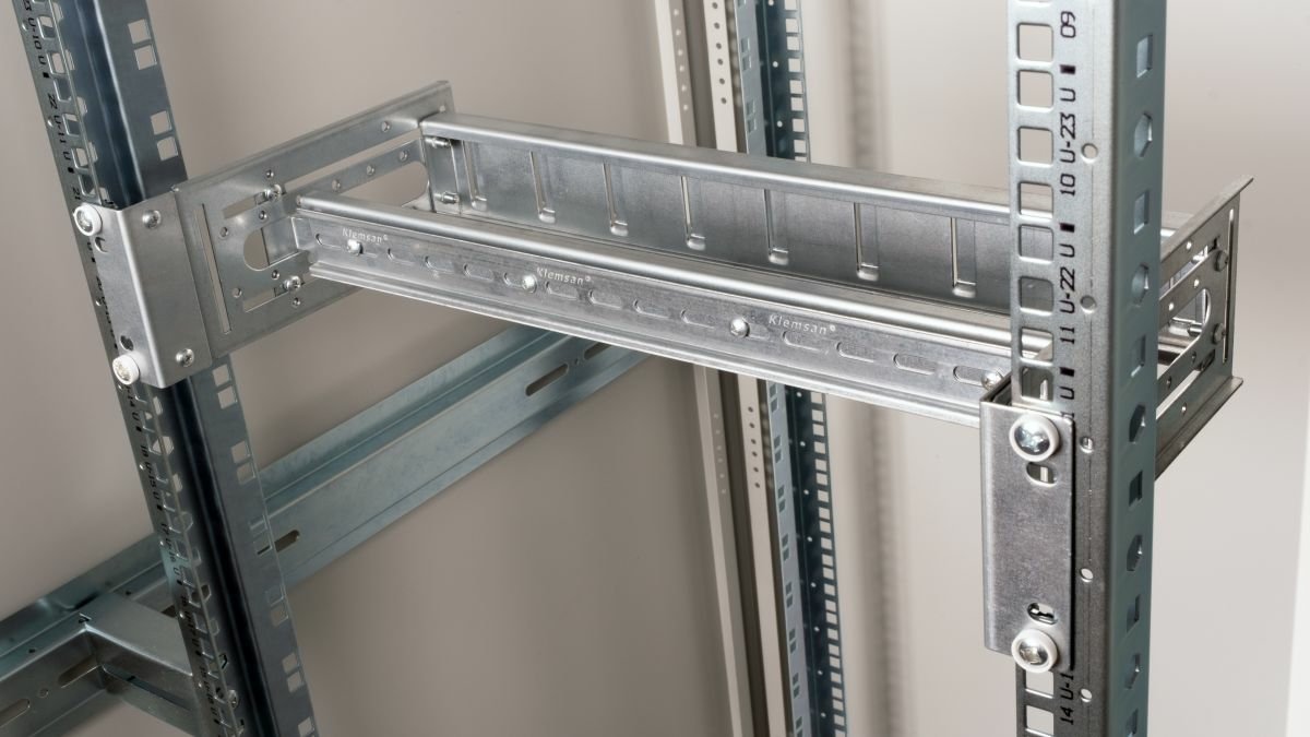 Equip Ezr-Din-3 Accesorio De Bastidor Carril De Rack