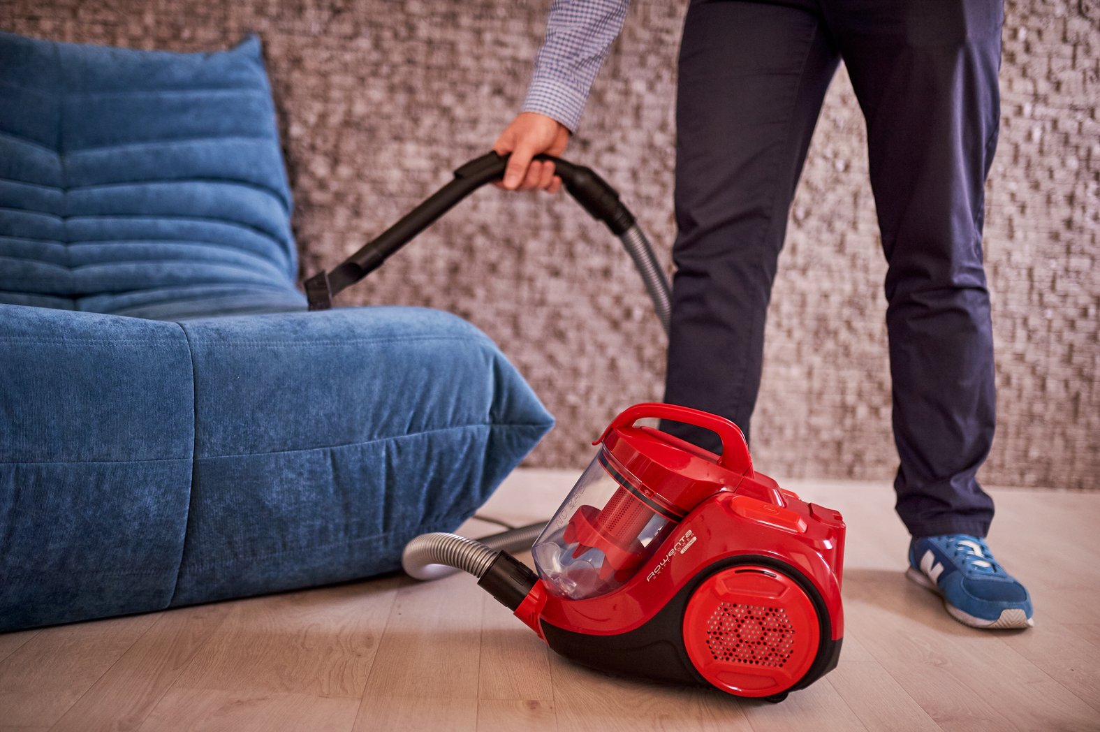 Aspiradora  Rowenta Ro2913 De Suelo Rojo