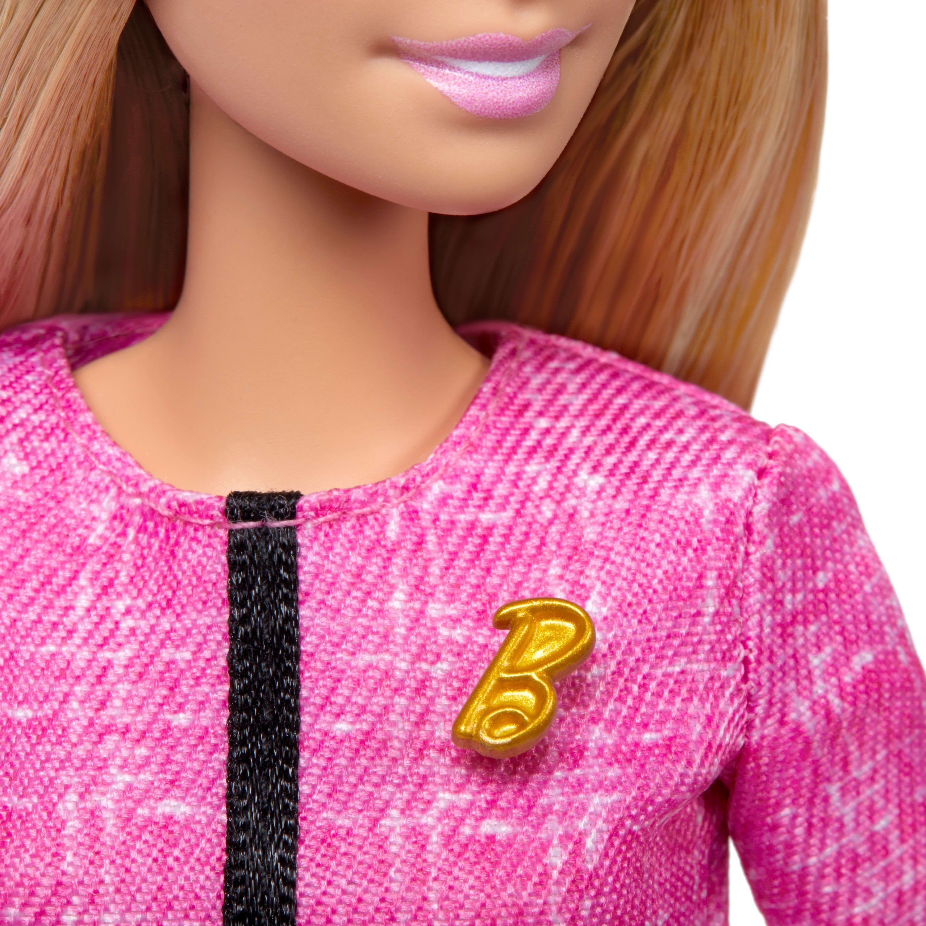 EAN 0194735235599 - Barbie HXN96 muñeca imagen 3