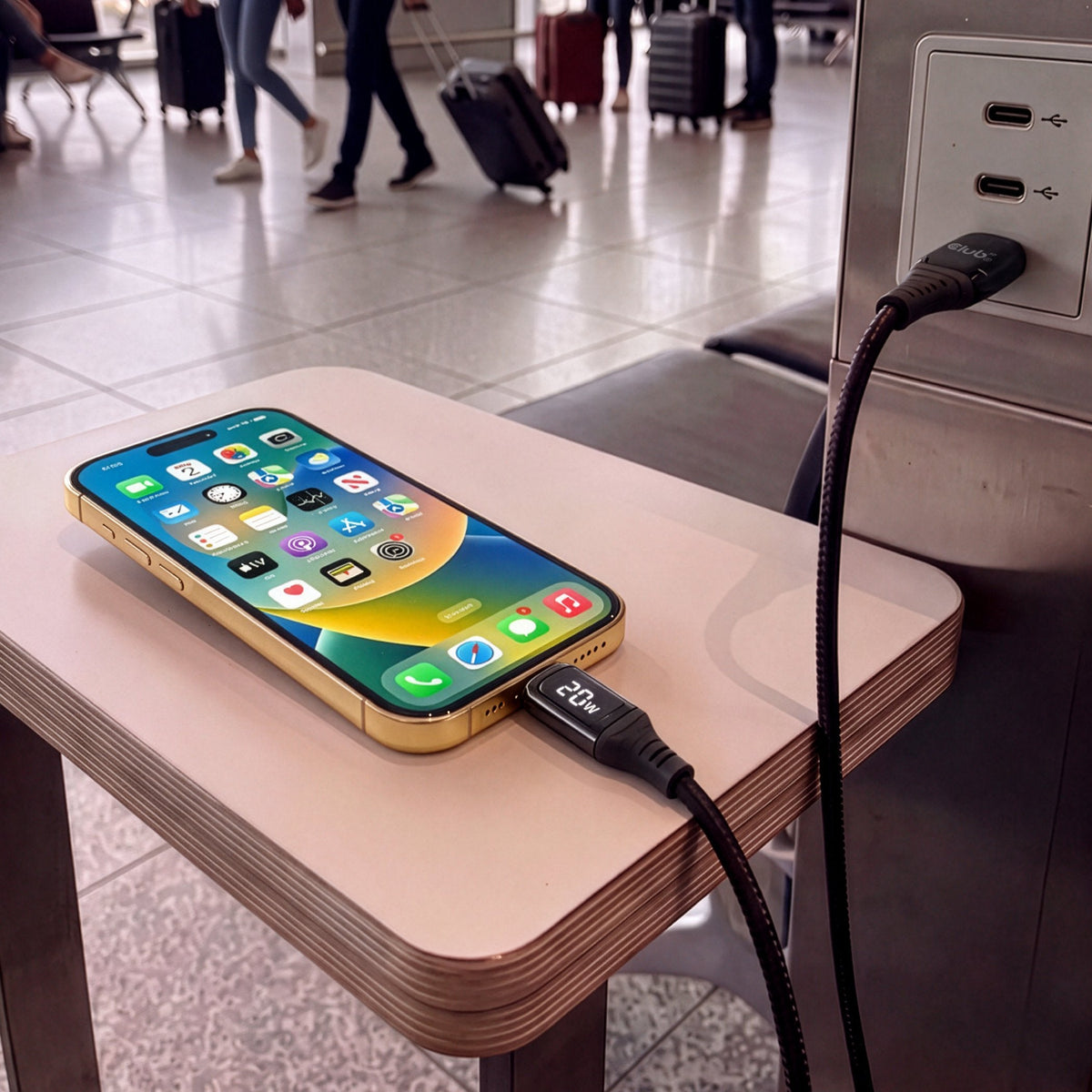Club3d Usb-C Sicherheitsladekabel 240w 2m Lade-Display M/M Retail