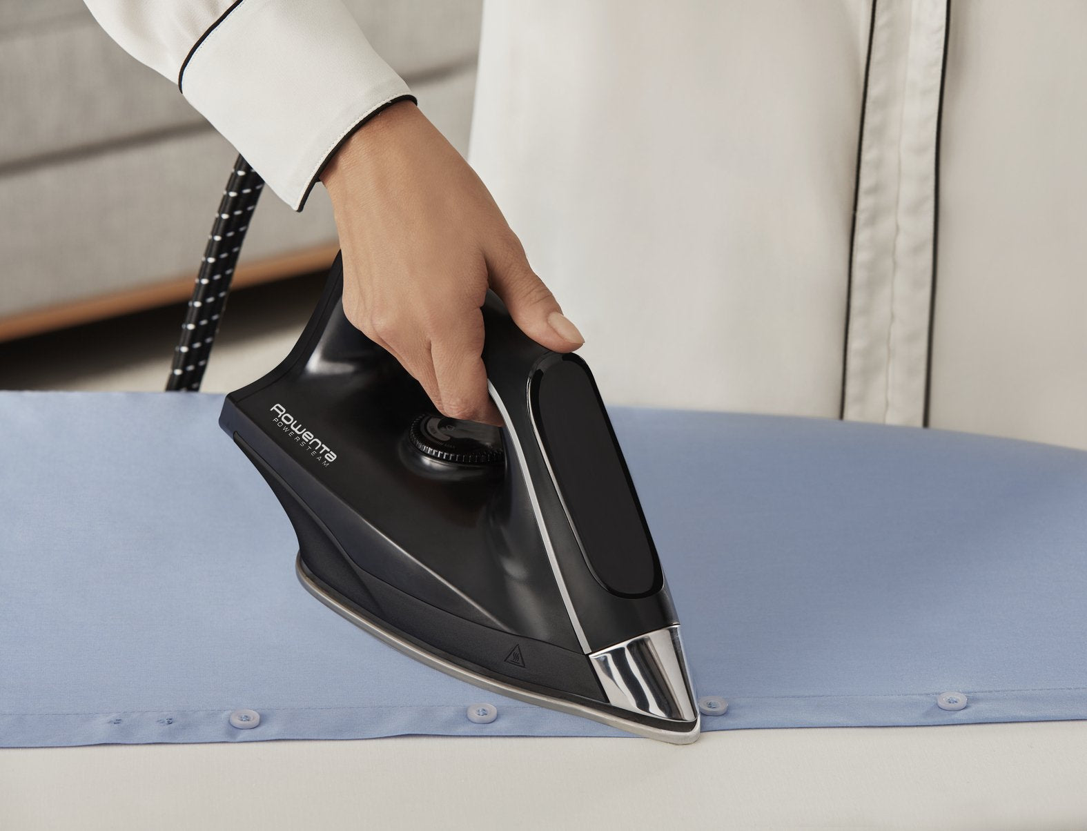 Centro De Planchado Rowenta Turbosteam Vr8317f0 2600w Depósito 1.7l