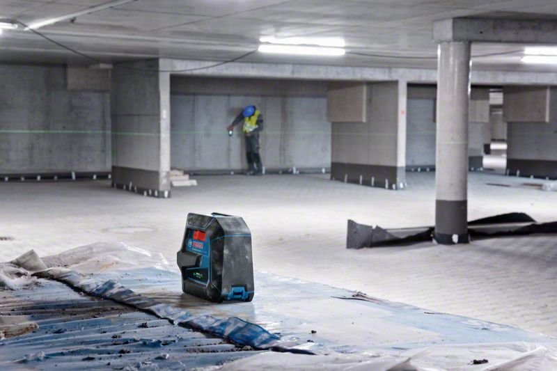 Bosch Professional Láser Combinado Gcl 2-50 G Professional Solo, Láser De Líneas Cruzadas Azul/Negro, Líneas Láser Verdes, Con Soporte Rm10 Professional 0601066m00