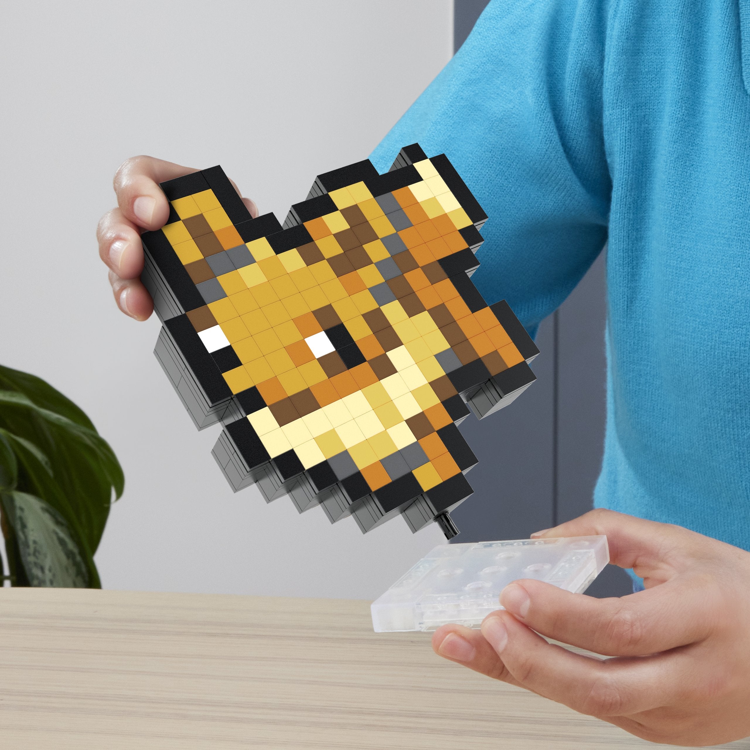 Mattel Mega Pokémon Eevee Pixel Art  Hth78