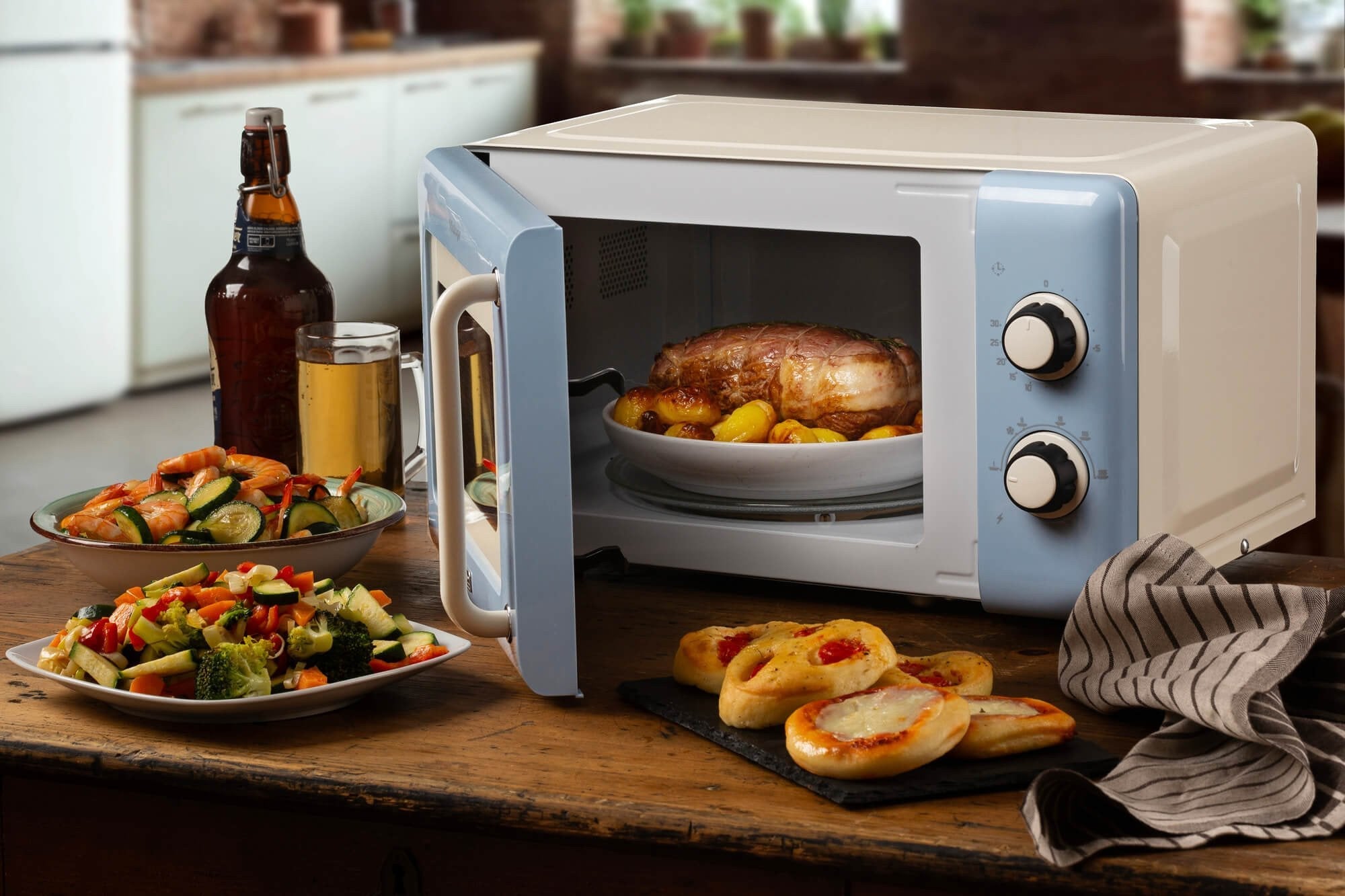 Ariete Microwave 20 Liter Light Blue