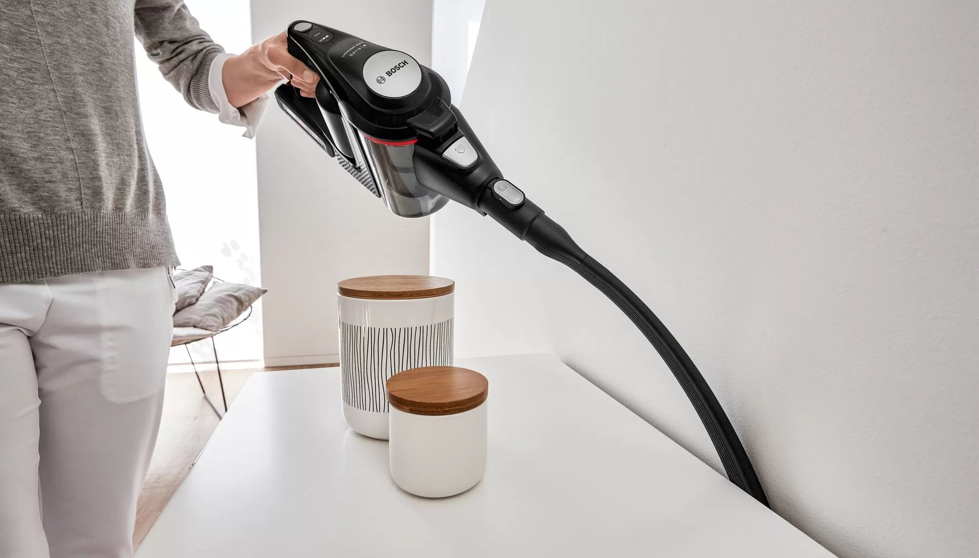 Bosch Unlimited 8 Recharchable Vacuum Cleaner Black