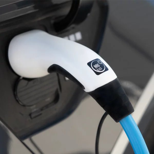 EAN 9120075713849 - NRGkick 87101000 estación de carga para vehículo eléctrico Azul Pared 3 imagen 2