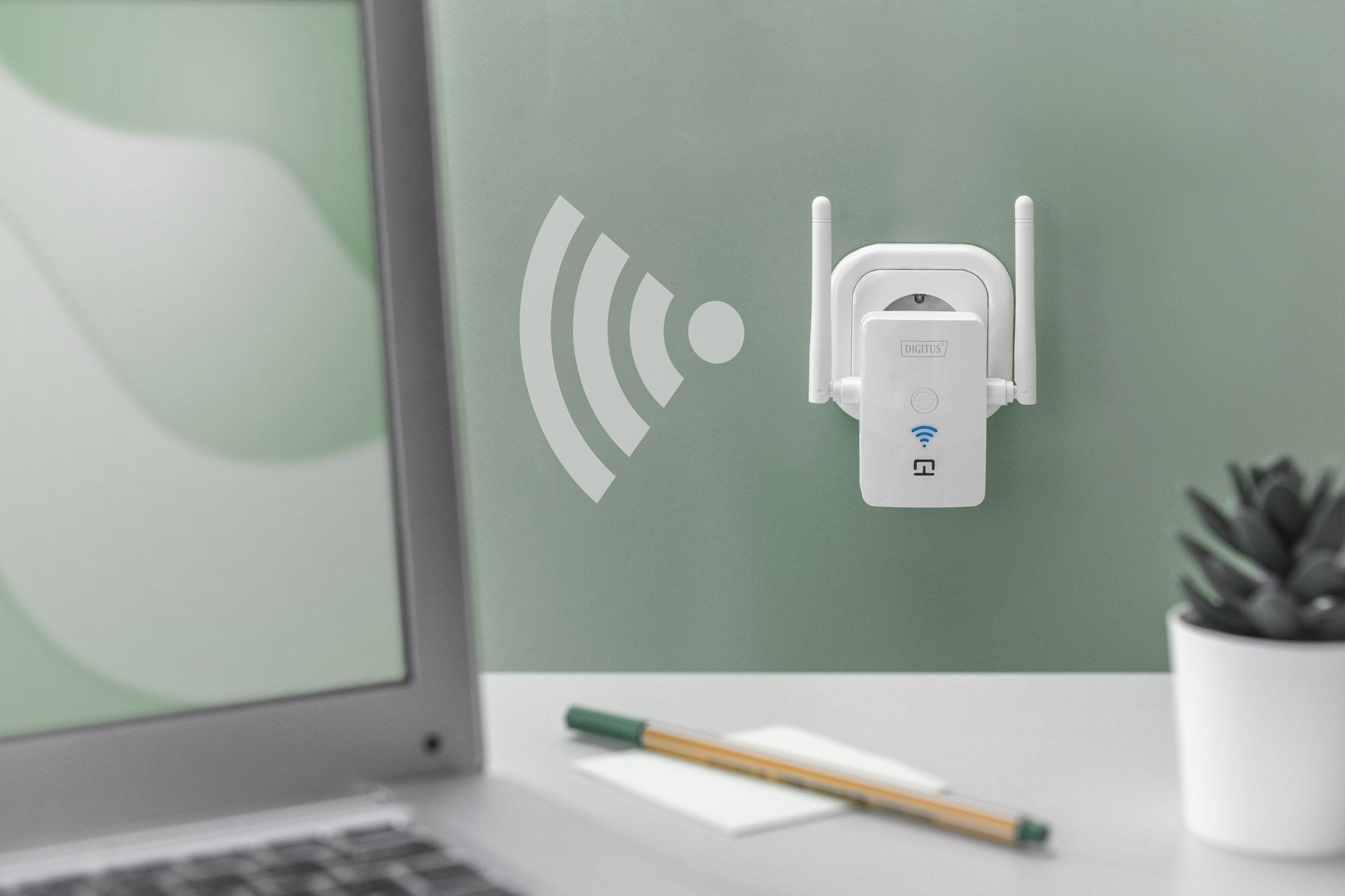 Repetidor Inalámbrico Digitus 300 Mbps 2,4 Ghz + Puerto De Carga Usb