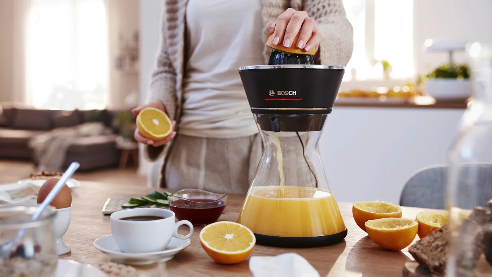 EAN 4242002996776 - Bosch MCP72GPB prensasde cítricos Plástico, Acero inoxidable Negro, Transparente imagen 5