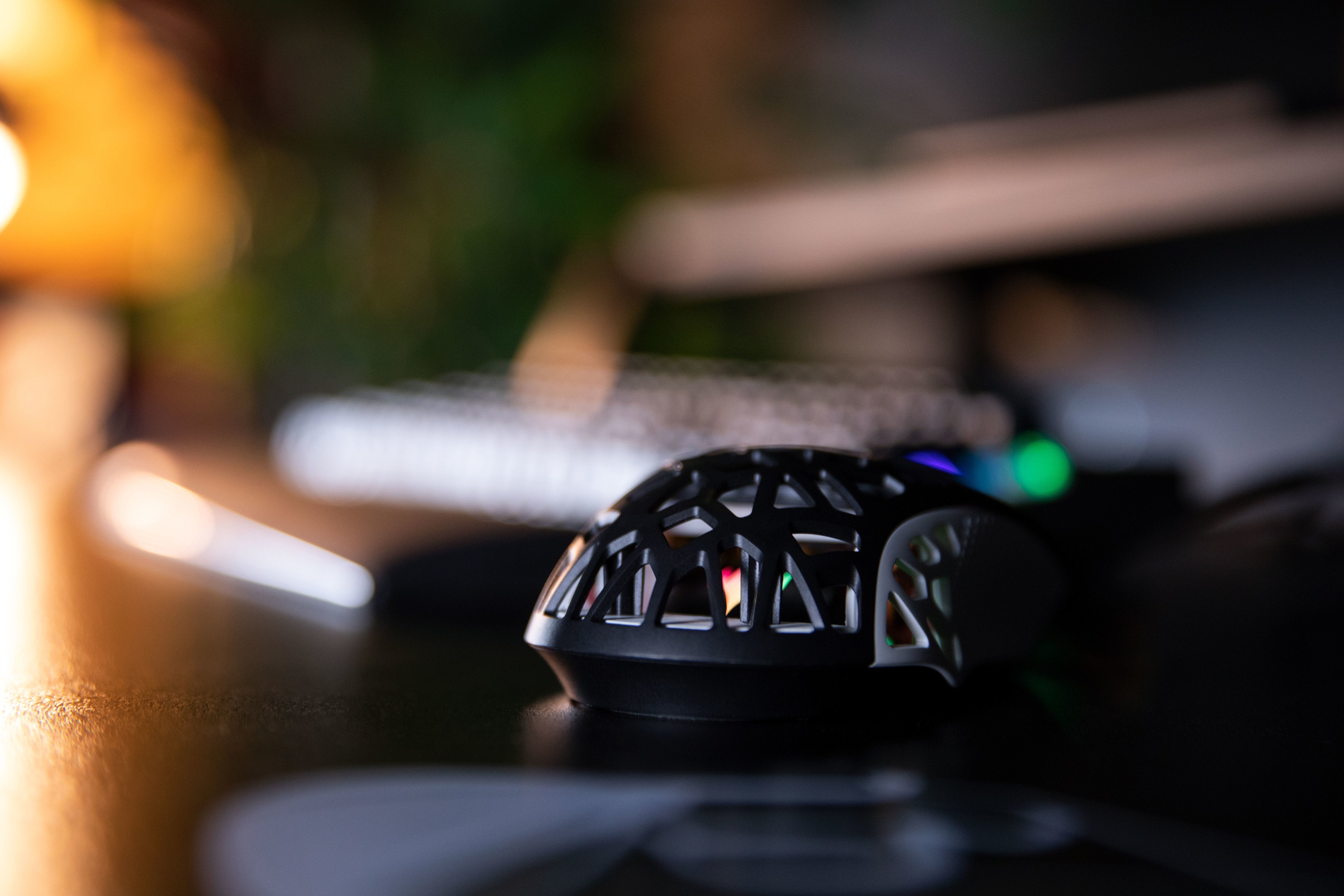 Ratón Gaming Konix Magic The Gathering Ultra Light 10.000dpi  1000hz Led