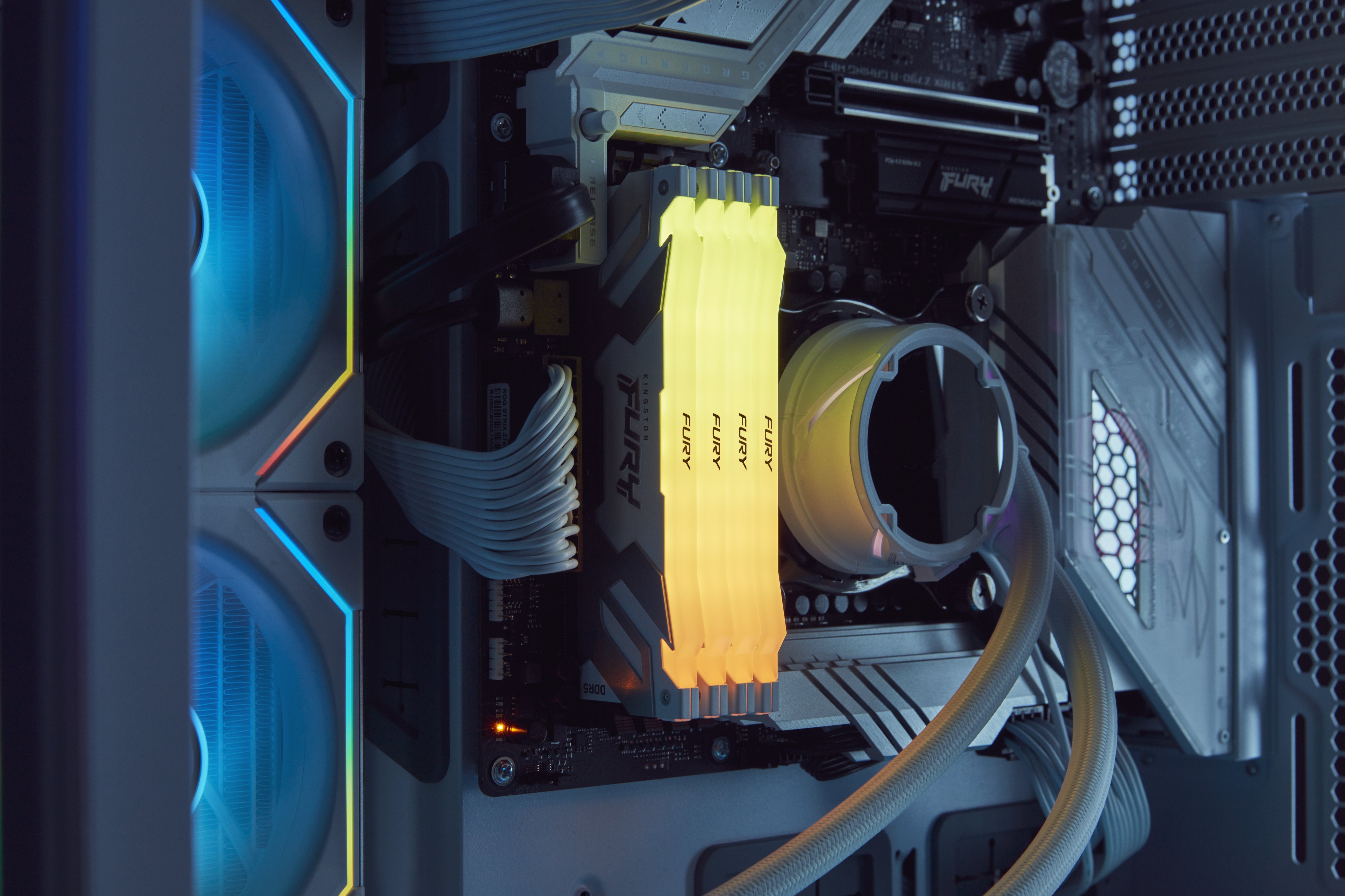 Memoria Ram Kingston Fury Renegade Rgb 32gb (2x16gb) Ddr5 6400 Mhz Cl32 Kf564c32rsak2-32