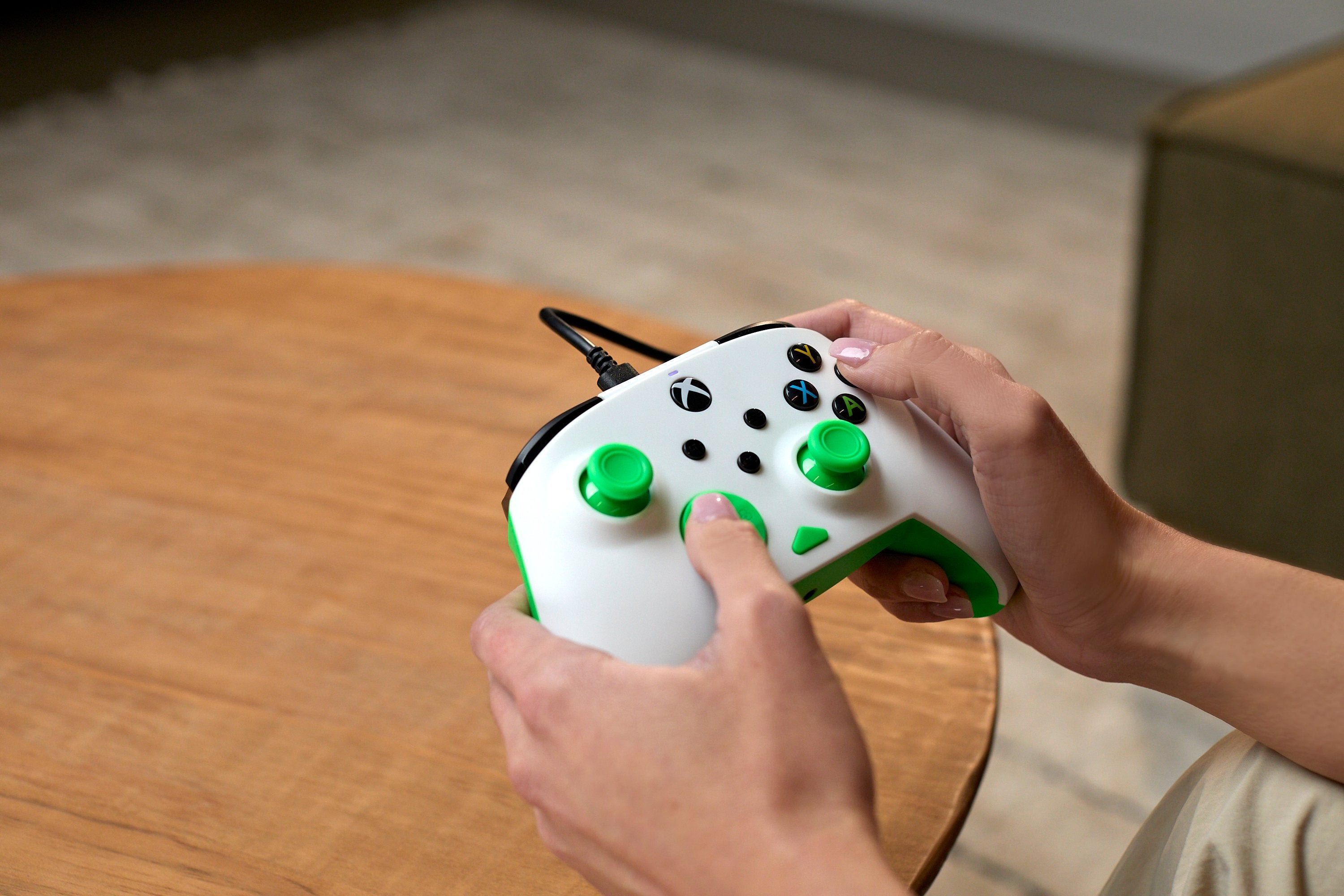 EAN 0840454400052 - Turtle Beach Rematch Core Verde, Blanco USB Gamepad PC, Xbox, Xbox One, Xbox Series S, Xbox Series X imagen 9