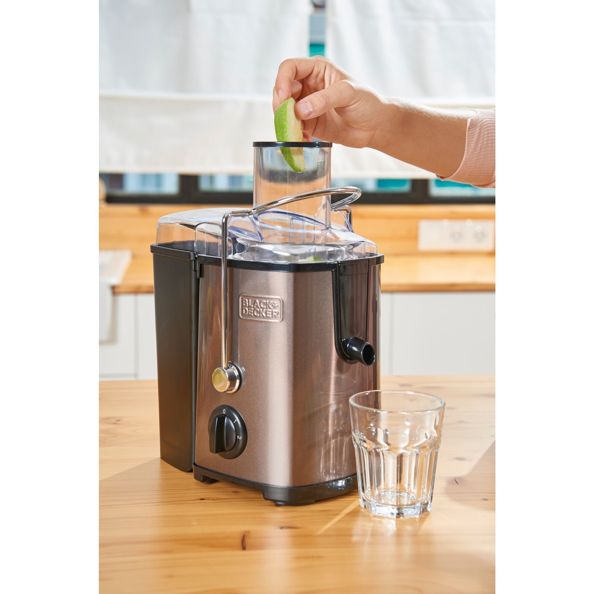 Exprimidor Black+Decker Bxje600e (600 W Negro)