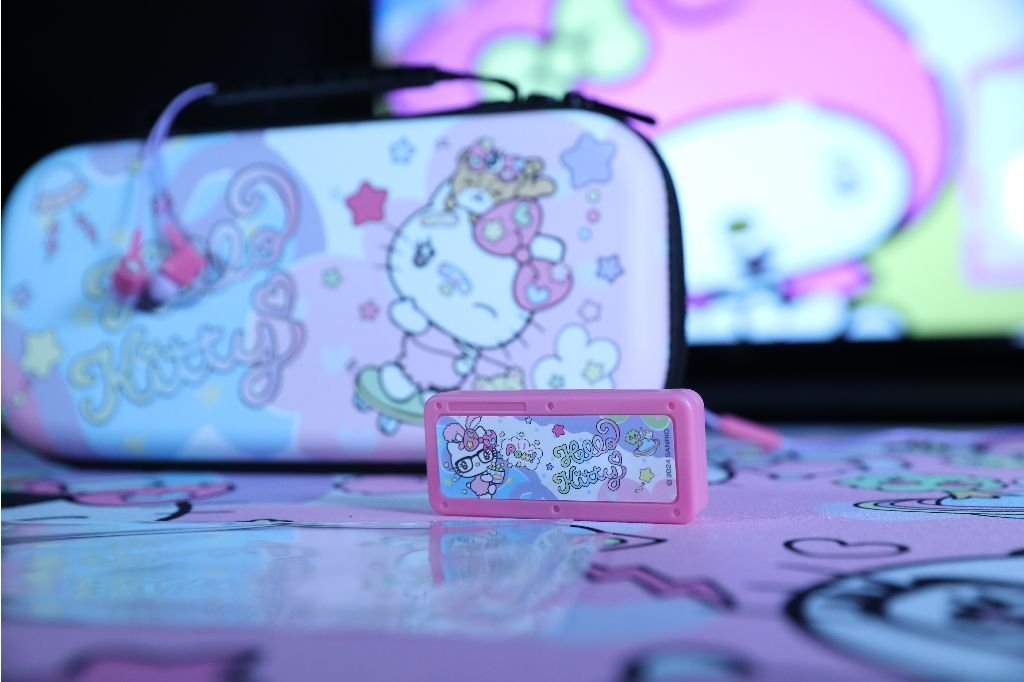 Switch Hello Kitty Starter Kit Konix