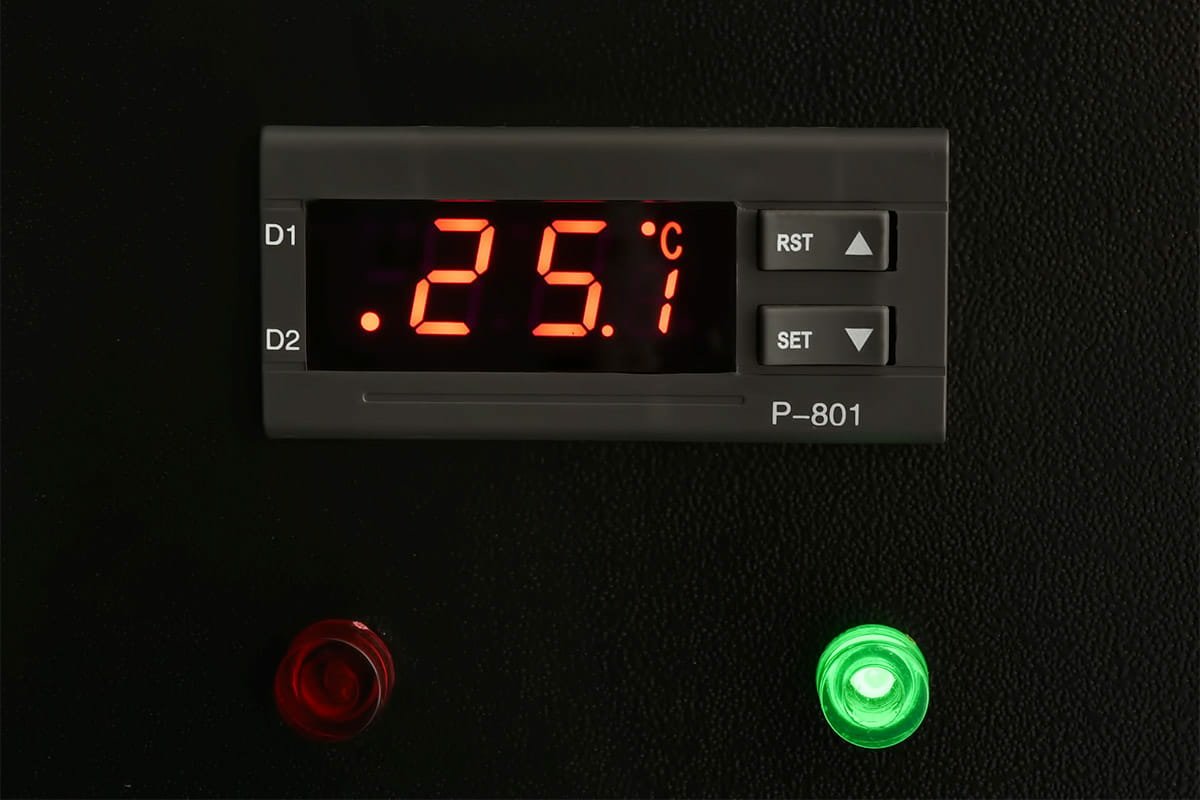 Alphacool Eiszeit 2000 Chiller / Kompressorkühler - Negro