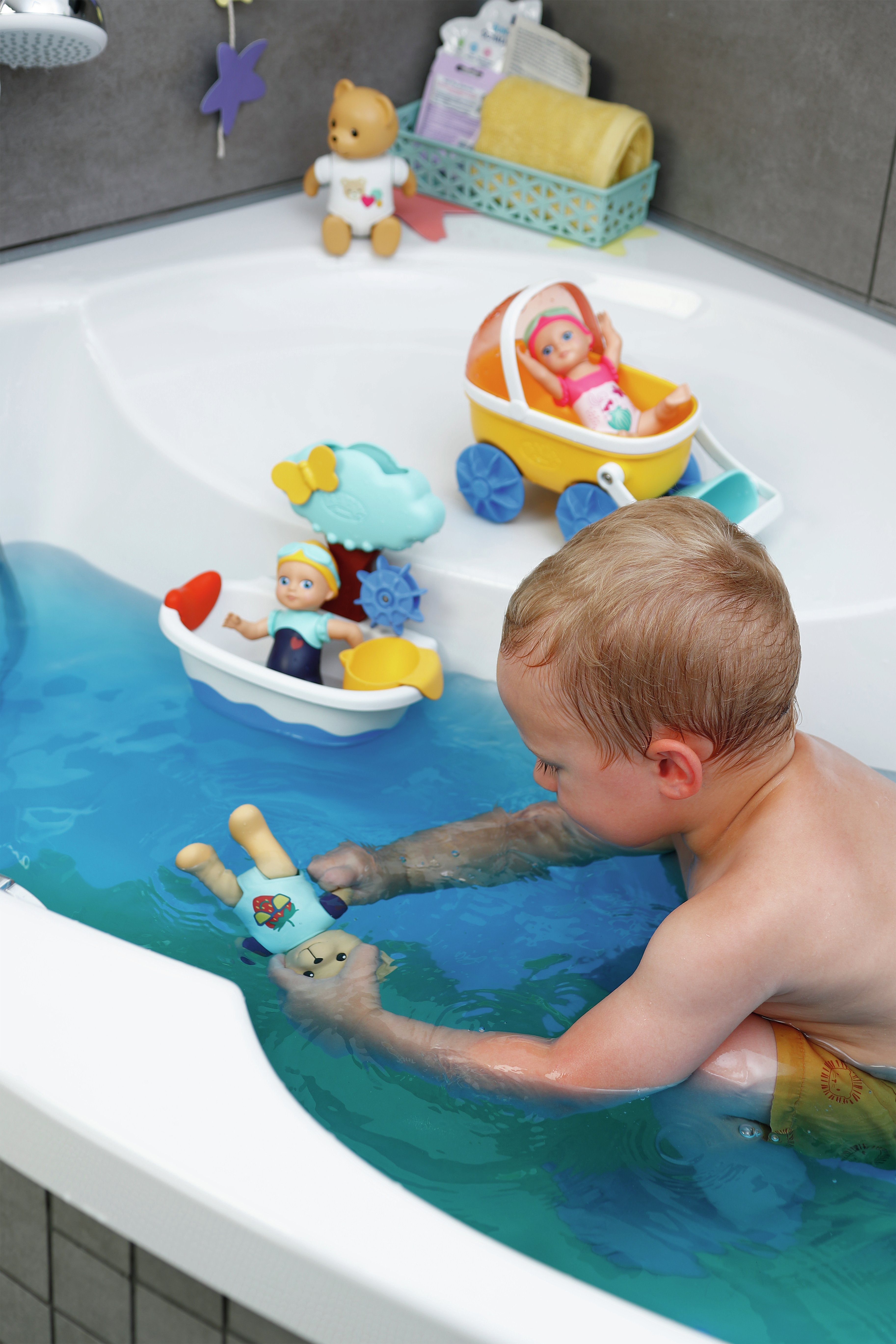 Zapf Creation Baby Born® Bañera Splish Splash Con Osito De Peluche Y Figura De Juguete   838105