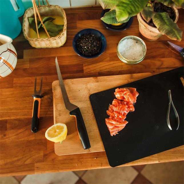 EAN 6424002012924 - Fiskars 1057547 tenedor Tenedor de pescado Acero inoxidable 1 pieza(s) imagen 3