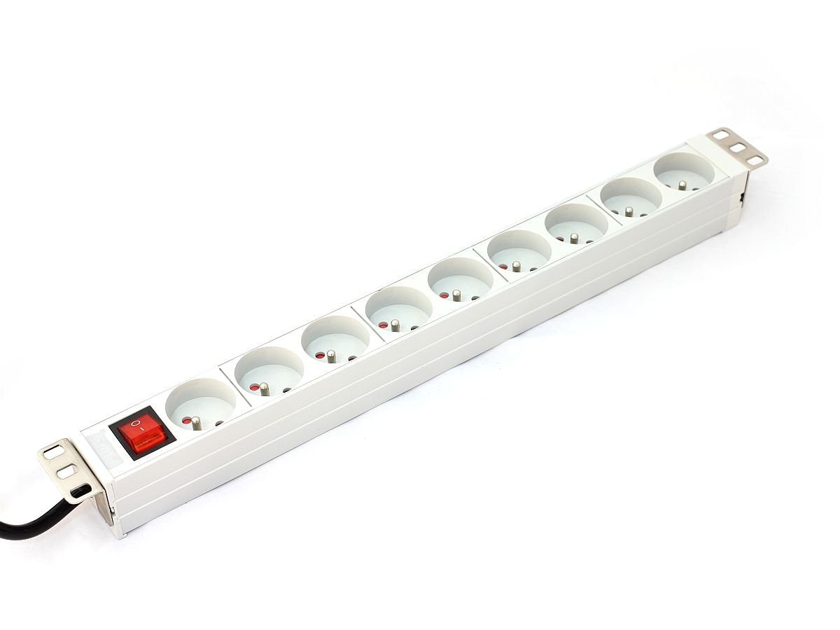 EAN 5907772590485 - Digitus A-19-STRIP-4-IMP unidad de distribución de energía (PDU) 9 salidas AC 1U Blanco imagen 1