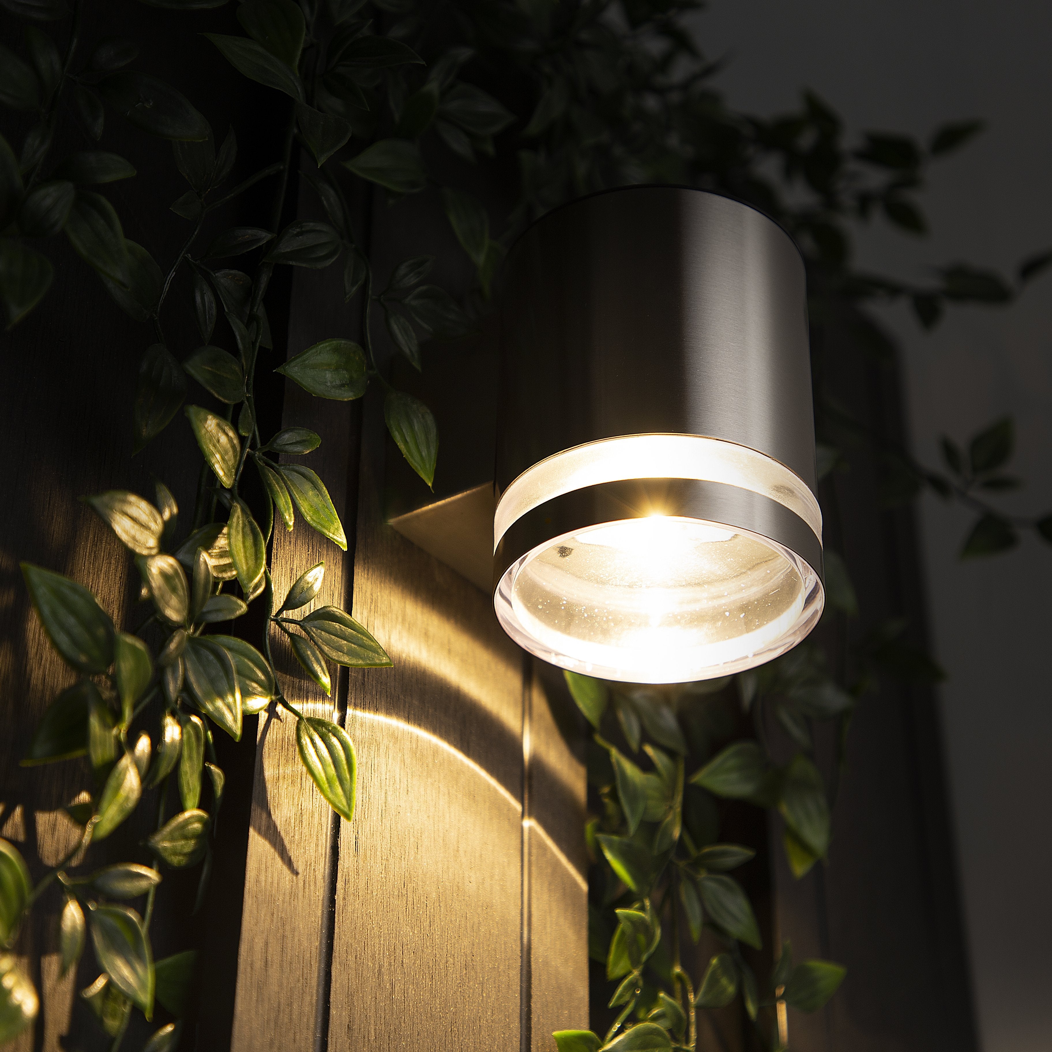 Ranex Luz Solar De Pared Led Plata