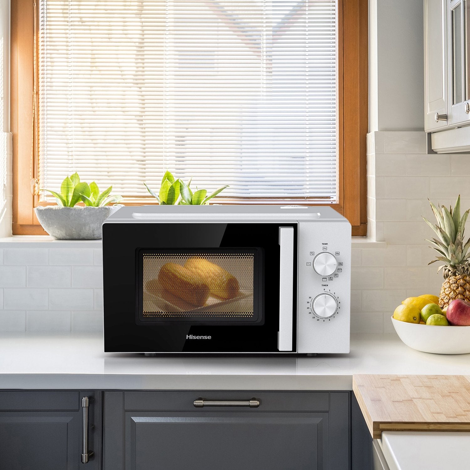 EAN 3838782612121 - Hisense H20MOWP1HG Blanco Microondas combinado Encimera 20 L 700 W imagen 18