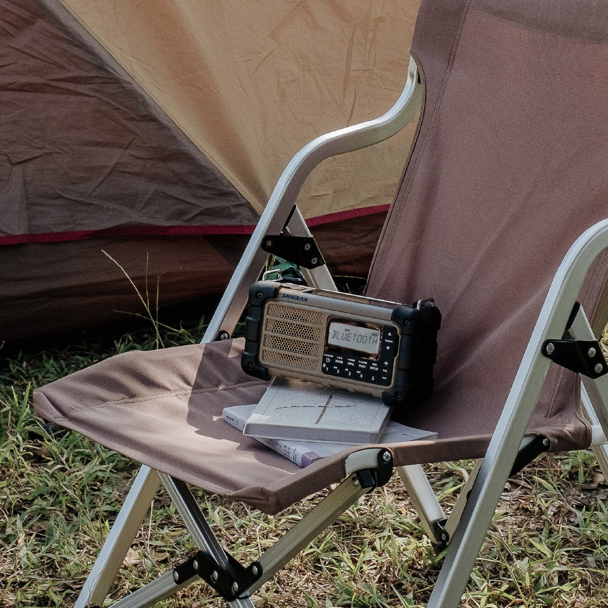 Radio Sangean Mmr-99 De Emergencia Con Sintonización Digital Naranja Desierto