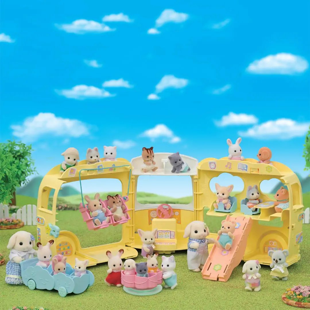 Epoch Sylvanian Families - Erlebniskindergarten Bus Regenbogen 5744