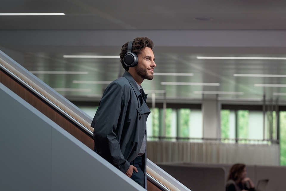 EAN 4895229108394 - Philips Fidelio Auriculares Inalámbrico y alámbrico Diadema Llamadas/Música Bluetooth Negro imagen 14
