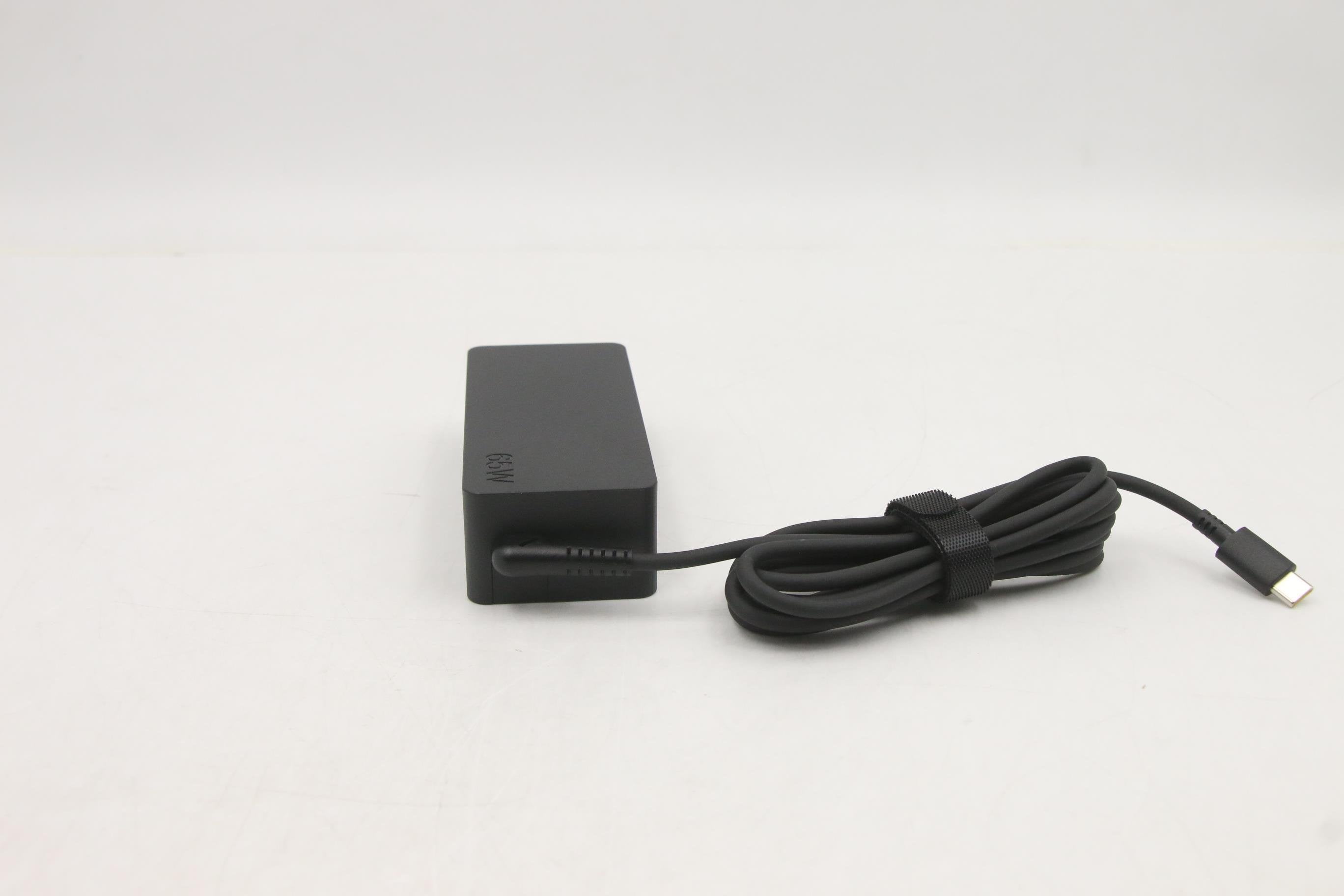 EAN 5704174265917 - Lenovo 5A10W86262 adaptador e inversor de corriente Interior 65 W Negro imagen 4