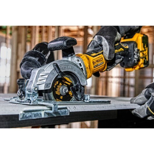 Sierra Circular  Dewalt Dcs691n-Xj Portátil 11,5 Cm Negro, Amarillo 4500 Rpm 800 W