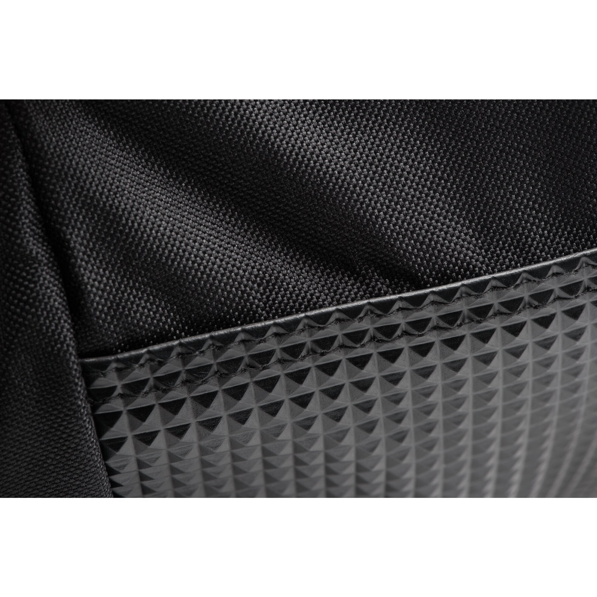 EAN 5028252090407 - Kensington K63207EU maletines para portátil 39,6 cm (15.6") Negro imagen 2