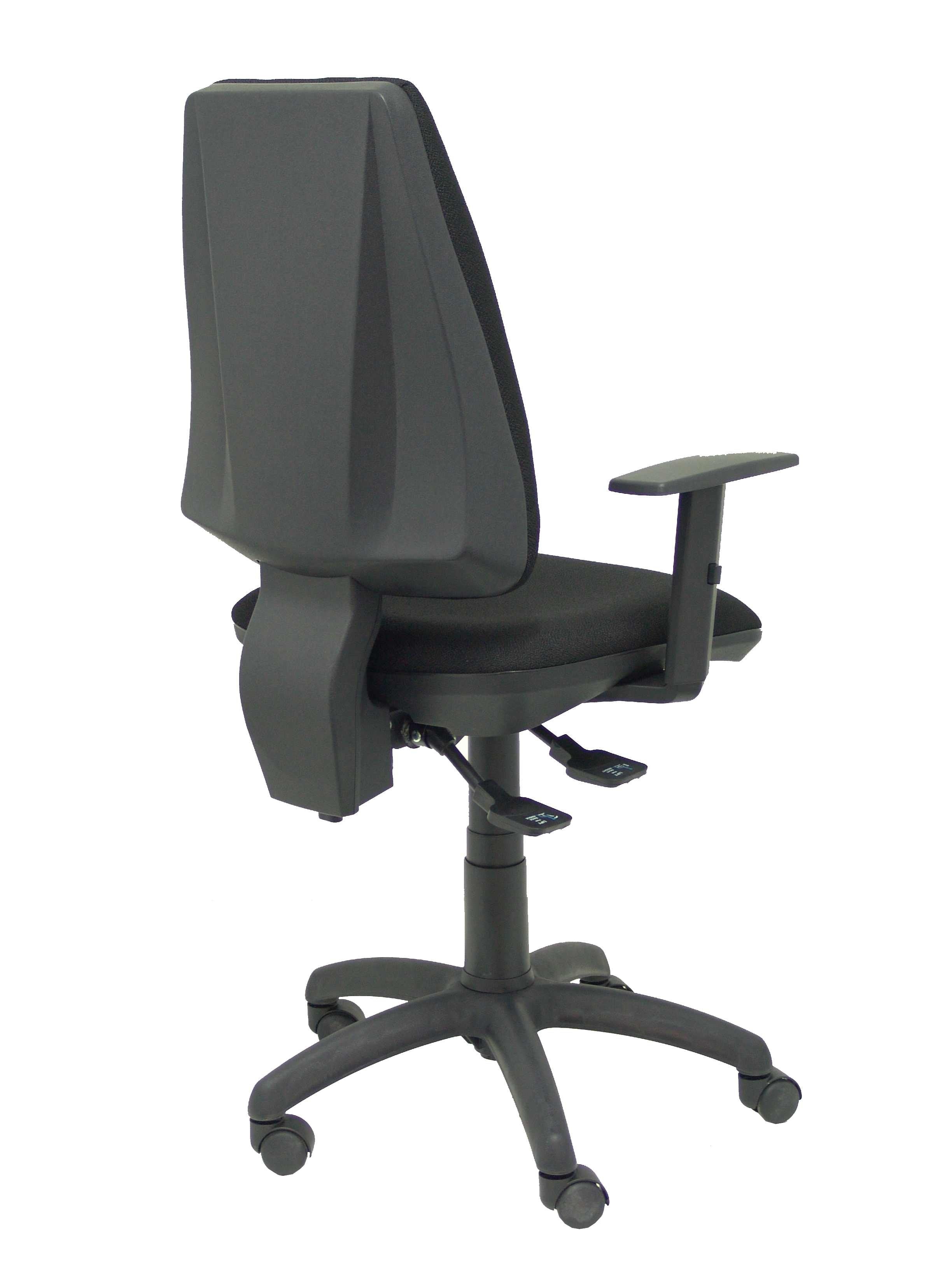 Silla Elche S Brazos Regulables Bali Color Negro
