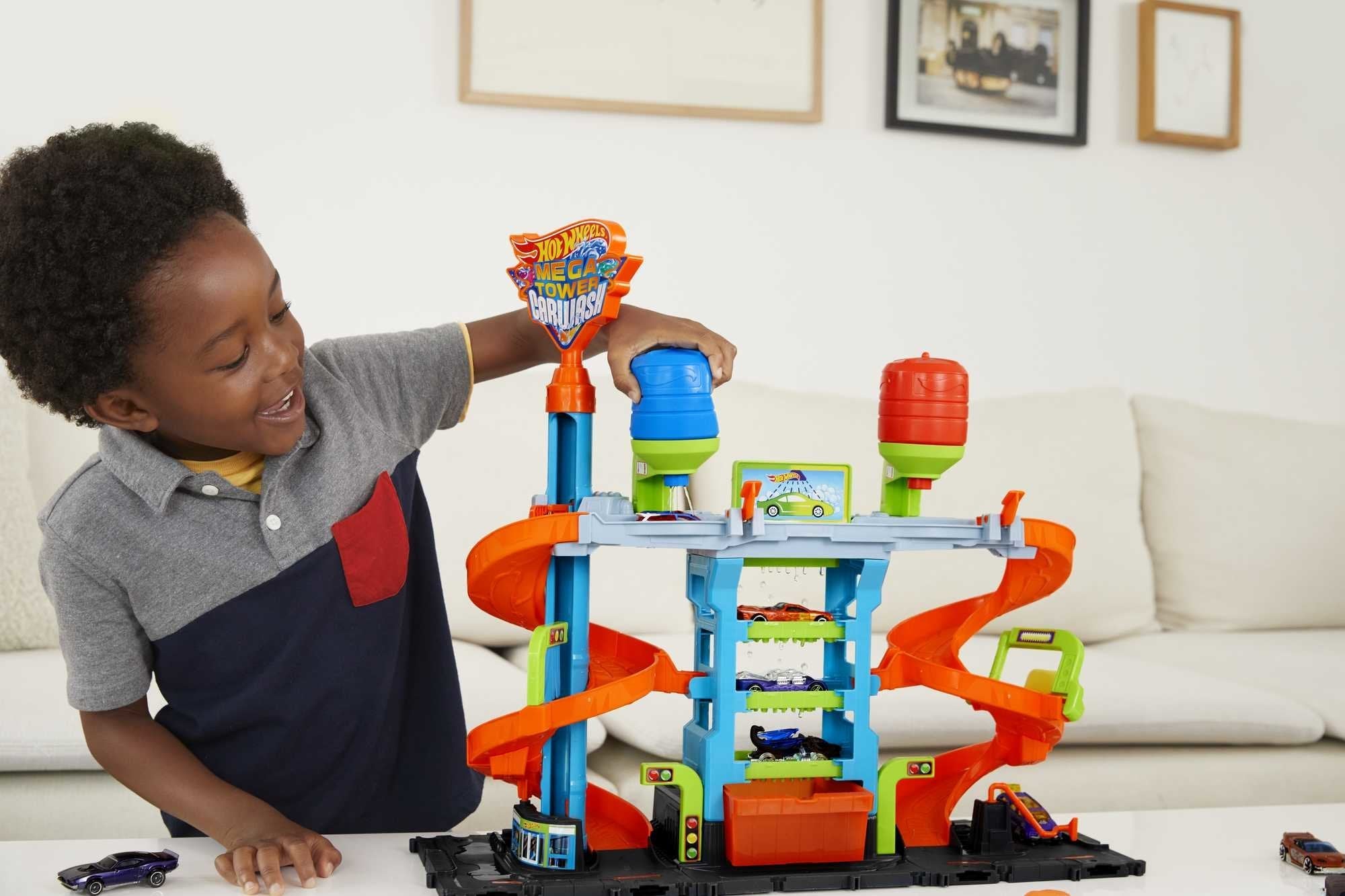 EAN 194735028955 - Hot Wheels City HDP05 vehículo de juguete imagen 2