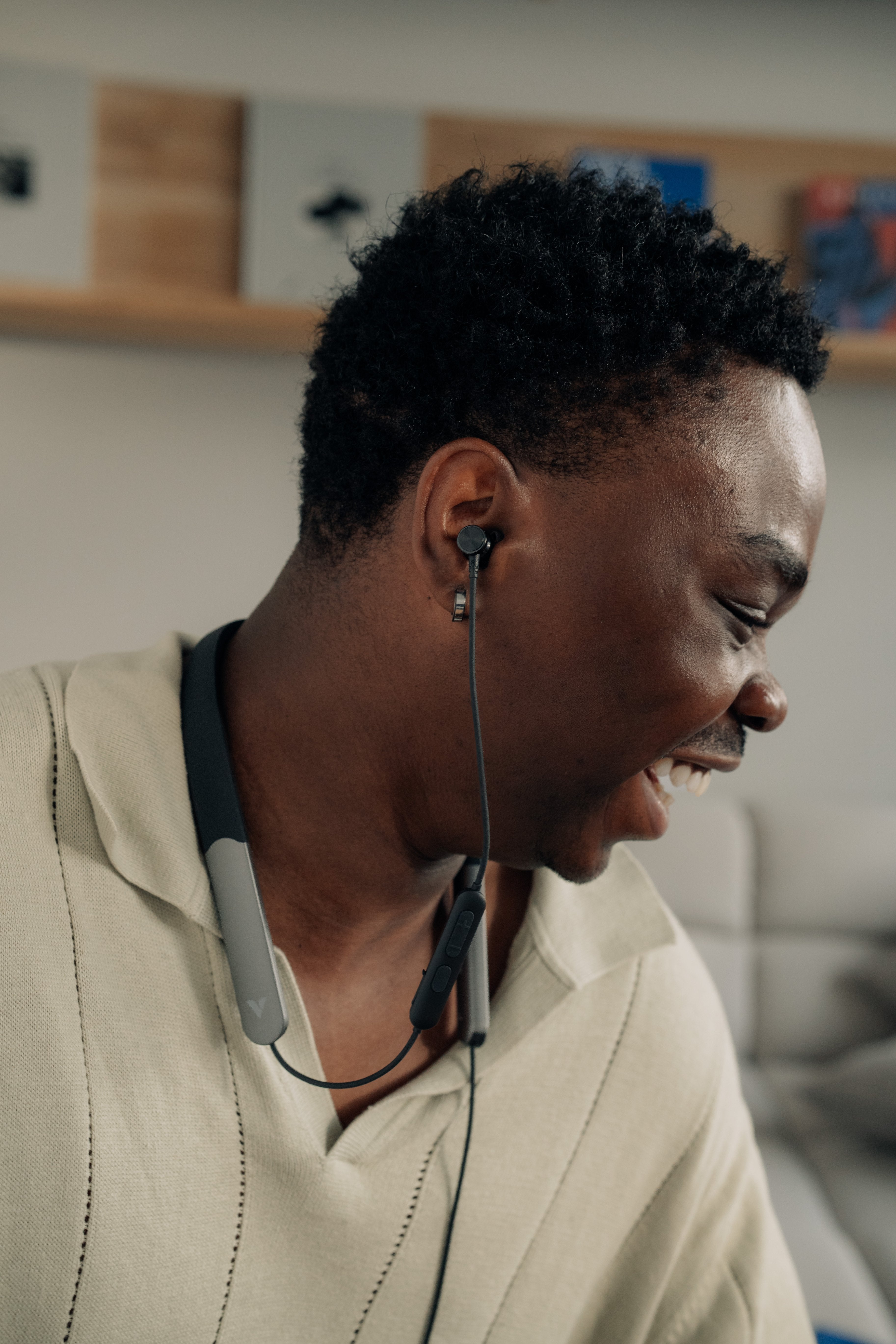 Trusound Pro Neckband  Earbuds, Black