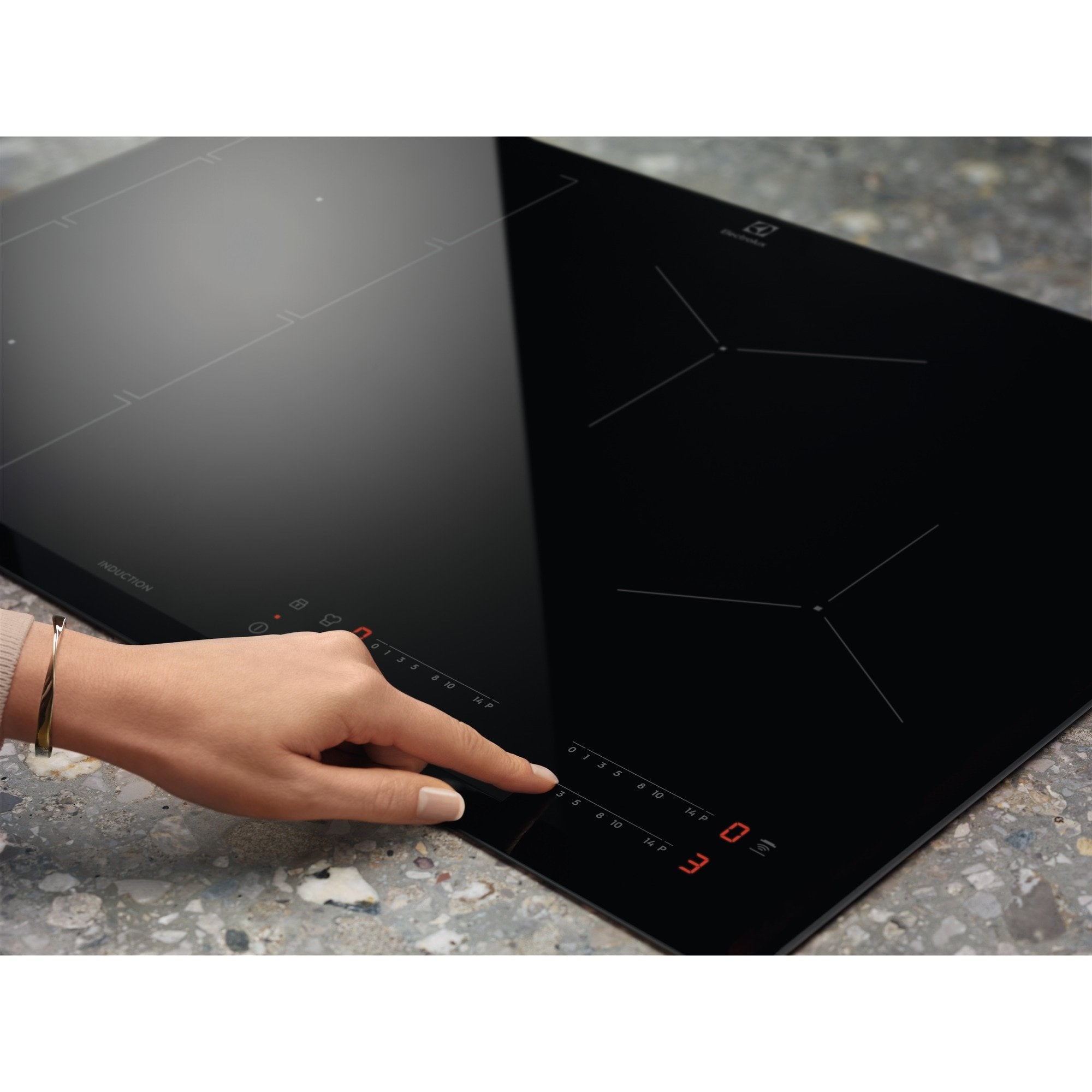 EAN 7332543591275 - Electrolux EIV634 Negro Integrado 60 cm Con placa de inducción 4 zona(s) imagen 7