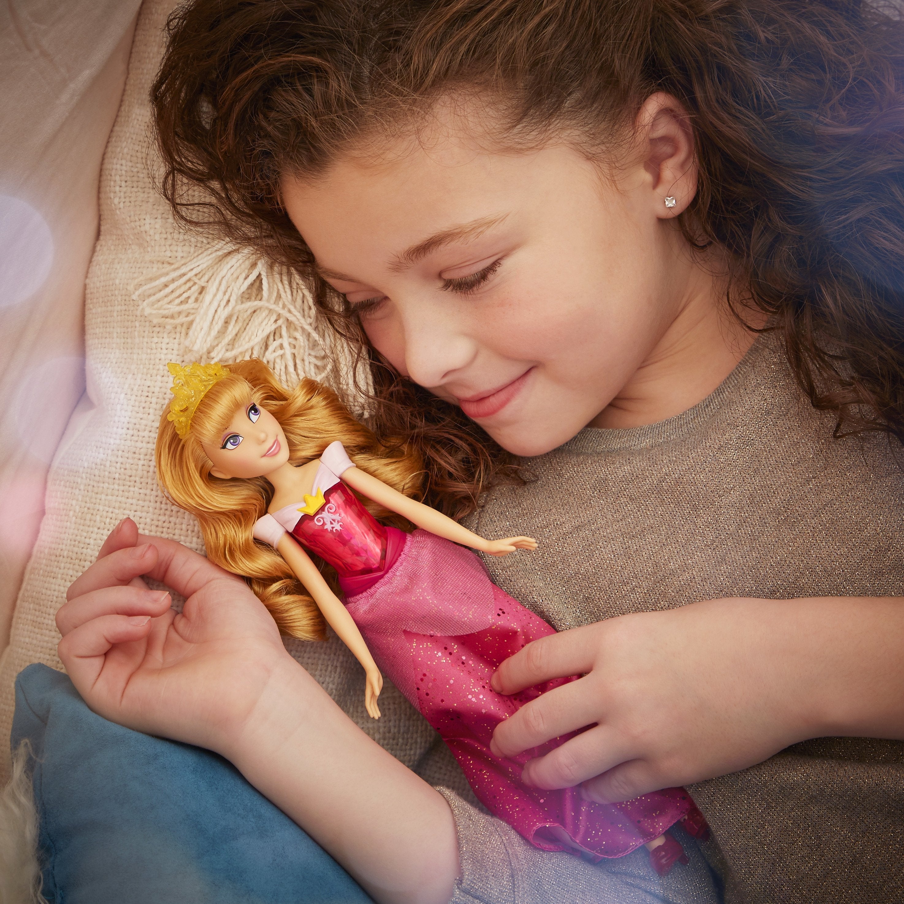 Muñeca Brillo Real Aurora La Bella Durmiente Disney