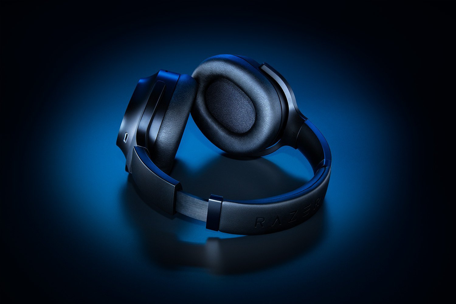 EAN 8886419378846 - Razer Barracuda Pro Auriculares Inalámbrico y alámbrico Diadema Juego USB Tipo C Bluetooth Negro imagen 3