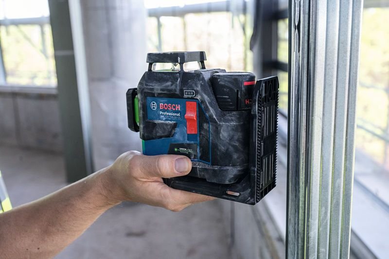 EAN 4053423303292 - Bosch GLL 12V-100-33 CG Nivel de línea 30 m 500-540 nm (< 10mW) imagen 11