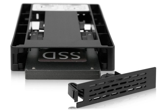 EAN 4711132869620 - Icy Dock MB882SP-1S-3B panel bahía disco duro 8,89 cm (3.5") Panel de instalación Negro imagen 9